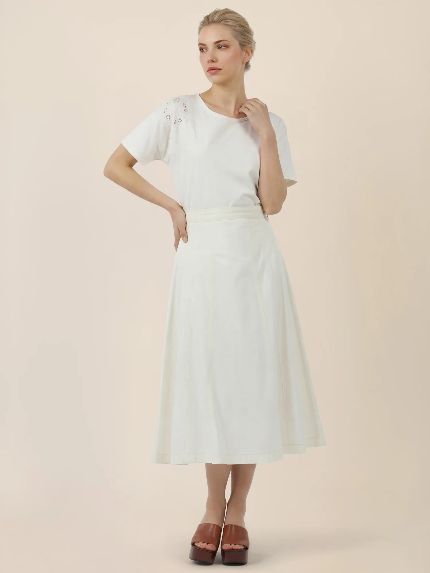 APART A-Linien-Rock aus Denim in ausgestellter Form | creme - Image 6