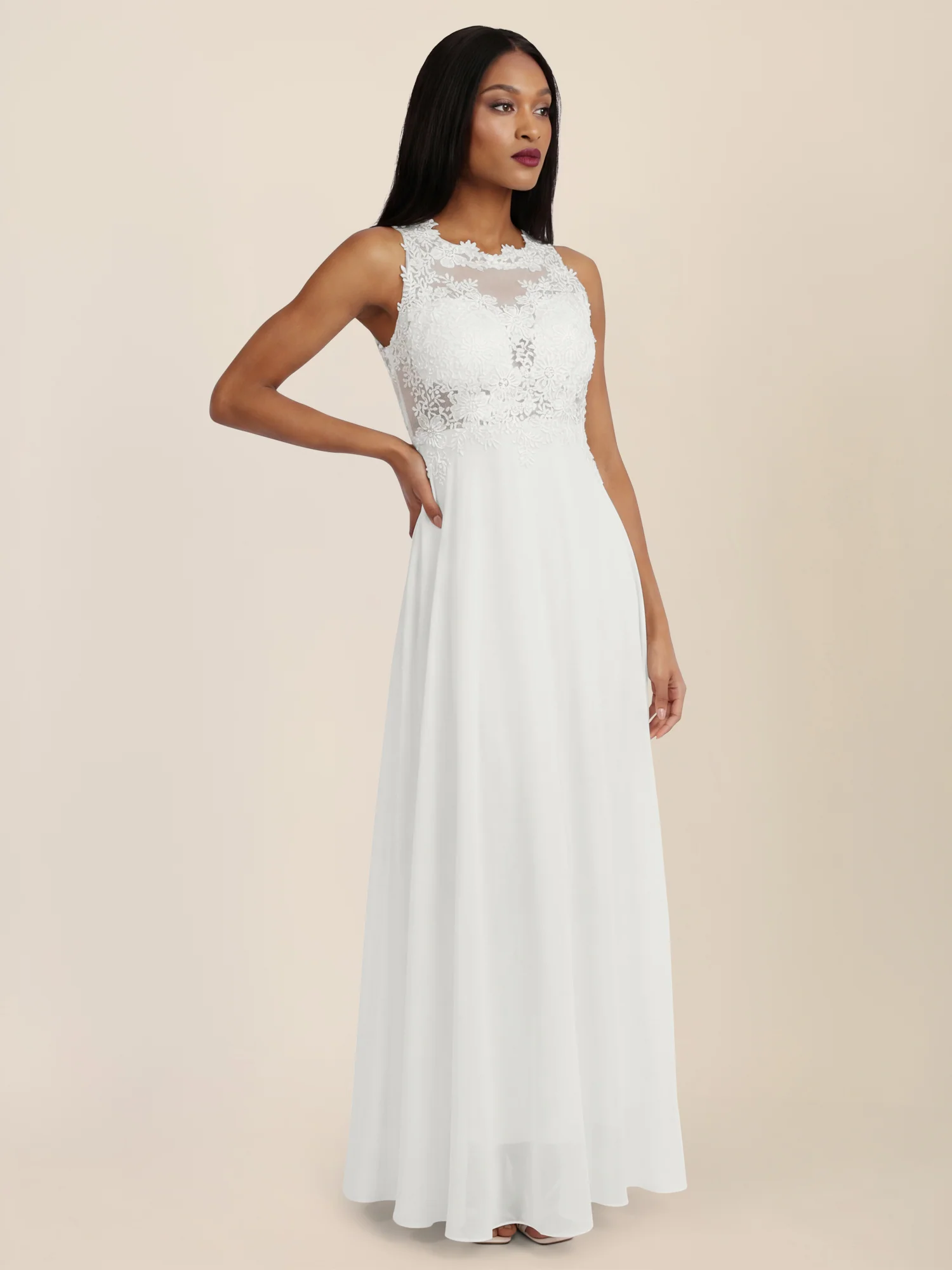 APART Abendkleid mit floraler Spitze und fließendem Rock | creme