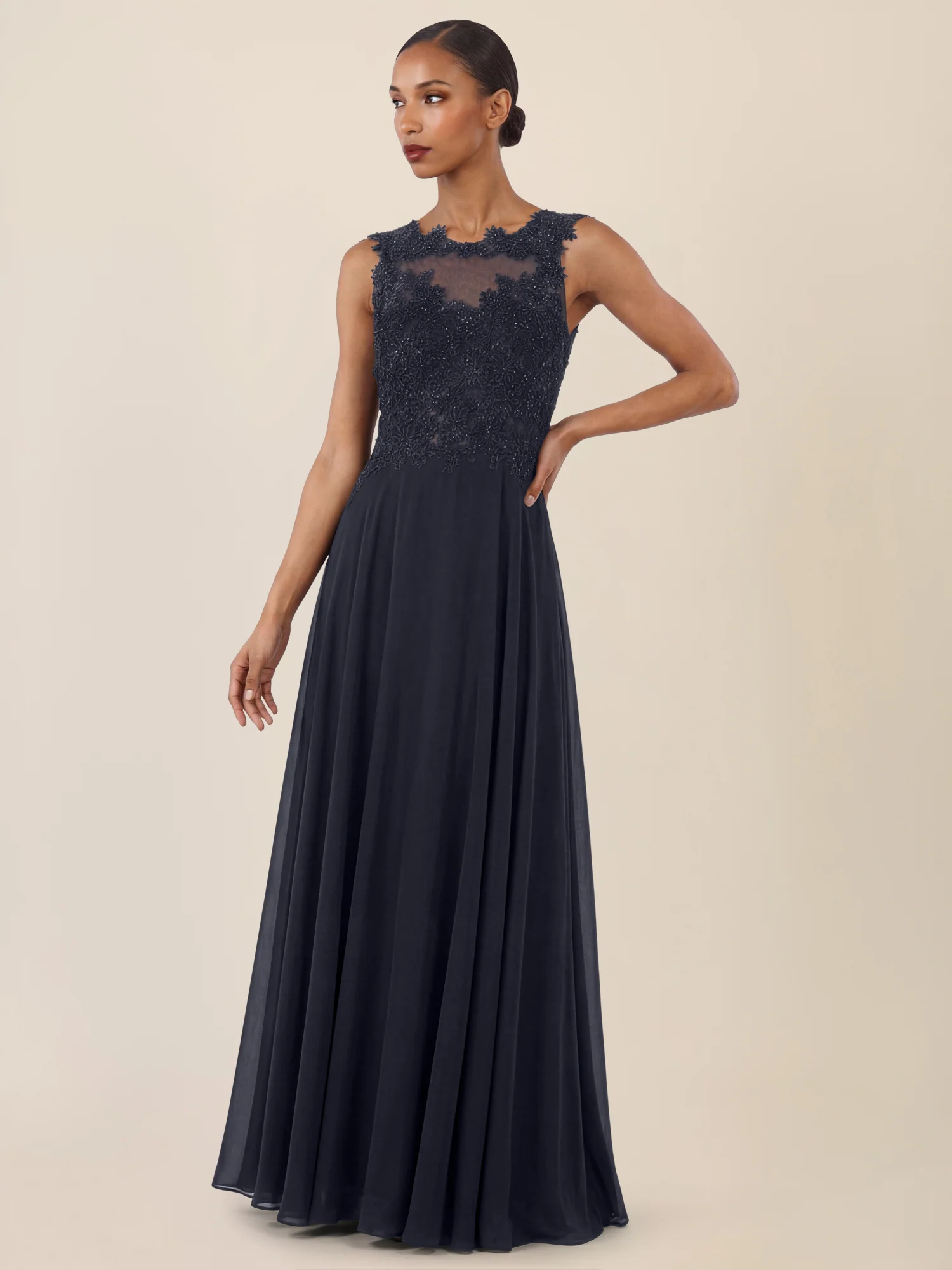 APART Abendkleid mit floraler Spitze und fließendem Rock | nachtblau - Image 5