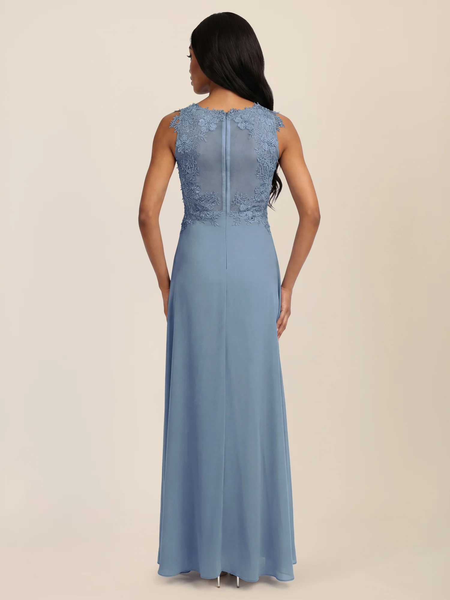 APART Abendkleid mit floraler Spitze und fließendem Rock | rauchblau - Image 2