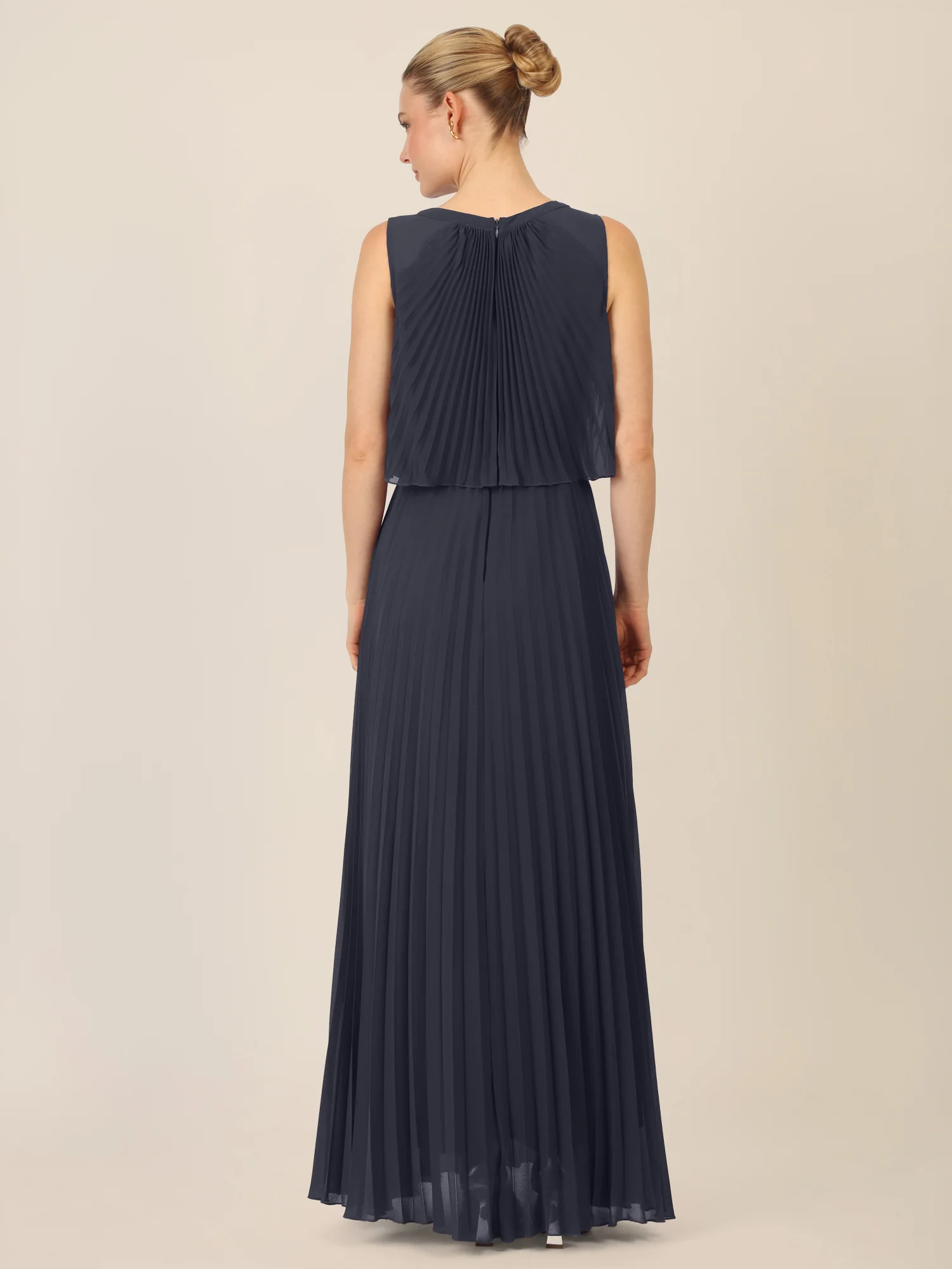 APART Abendkleid mit Plisseefalten und Lagenoptik | nachtblau - Image 2