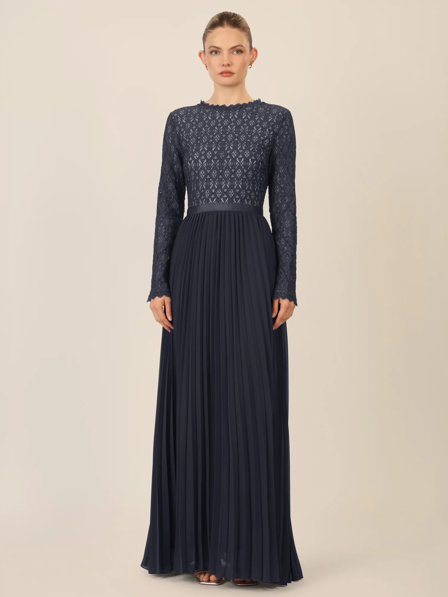 APART Abendkleid mit Plisseerock | nachtblau - Image 5