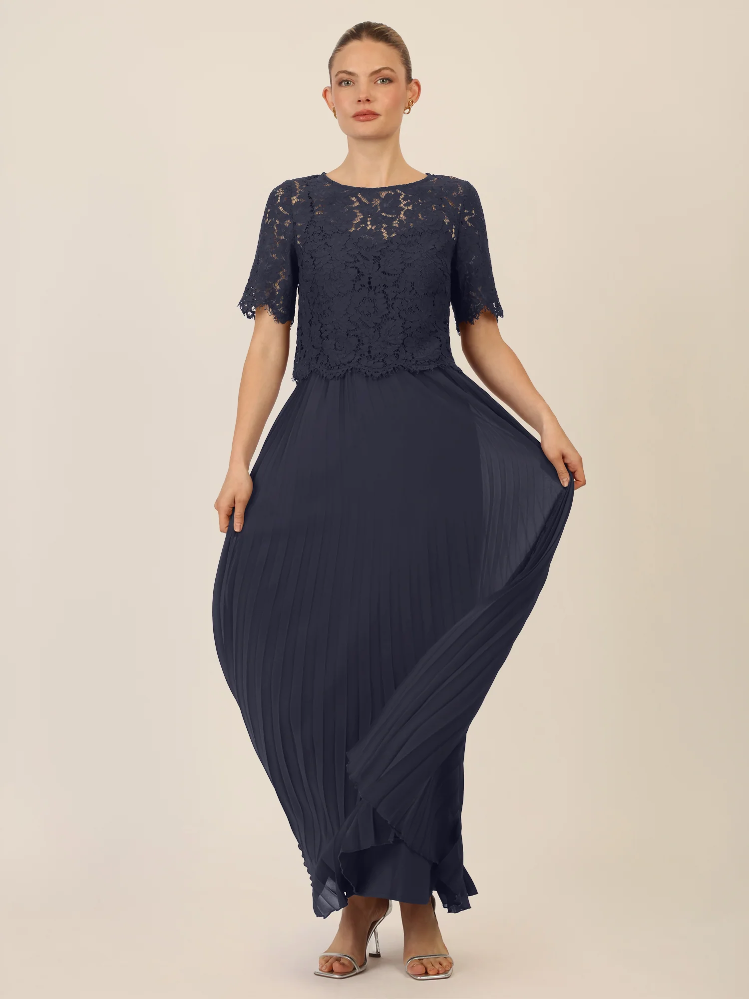 APART Abendkleid mit Spitzenjacke mit Spitzenoberteil und Plisseerock | nachtblau