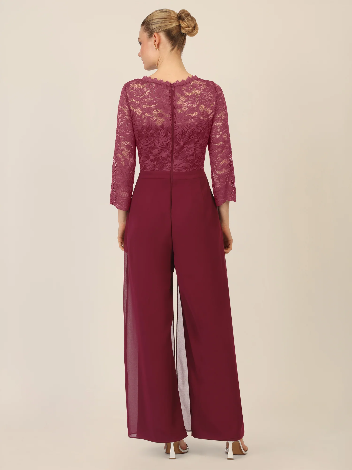 APART Abendoverall mit Spitzentop und weitem Bein | bordeauxrot - Image 2