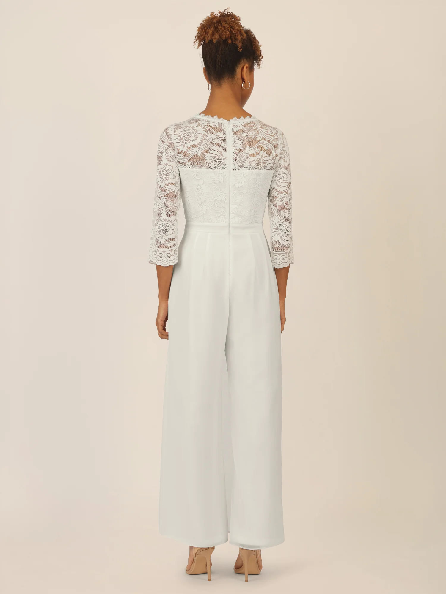 APART Abendoverall mit Spitzentop und weitem Bein | creme - Image 2
