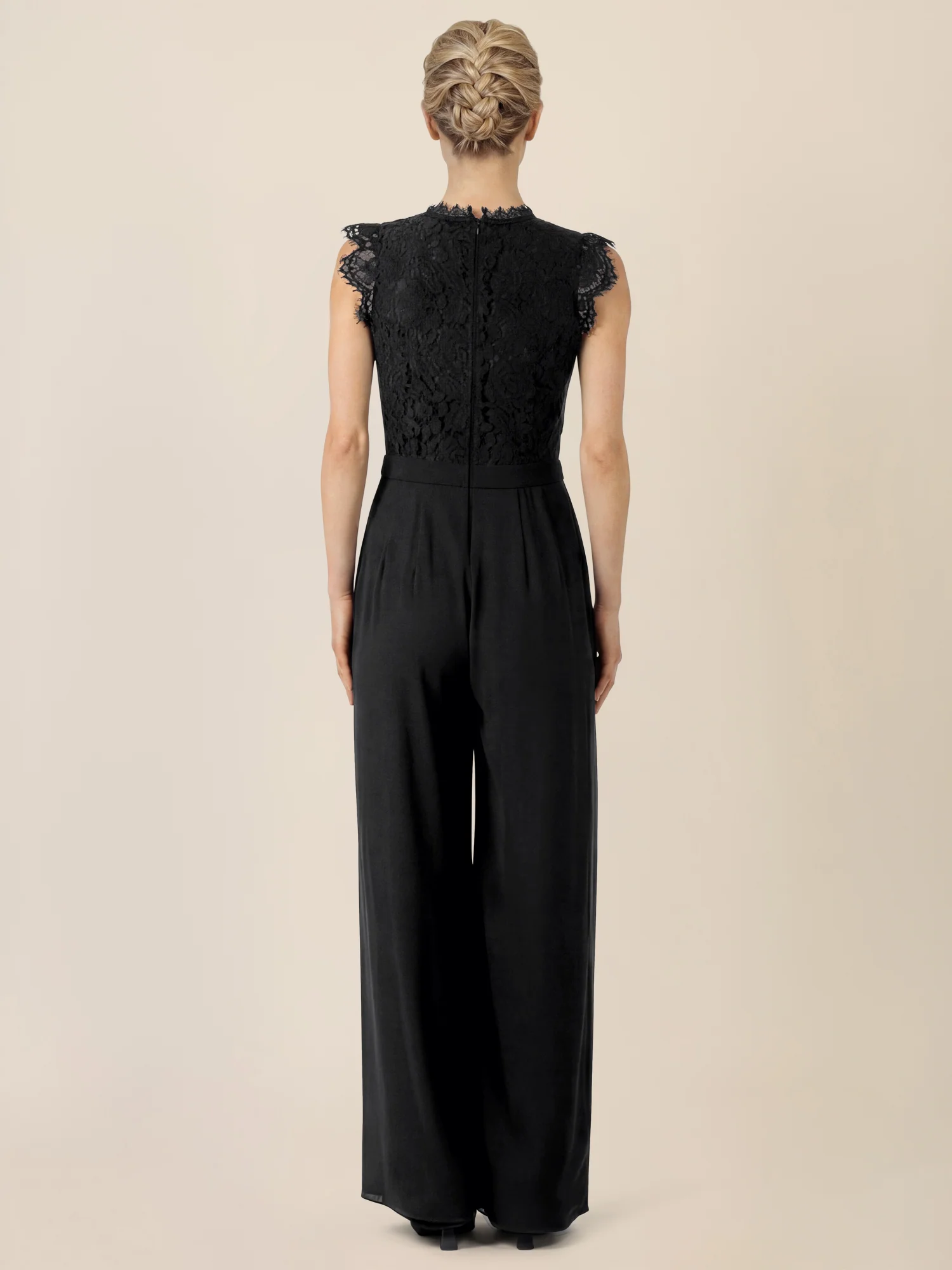 APART Abendoverall mit Spitzentop und weitem Bein | schwarz - Image 2