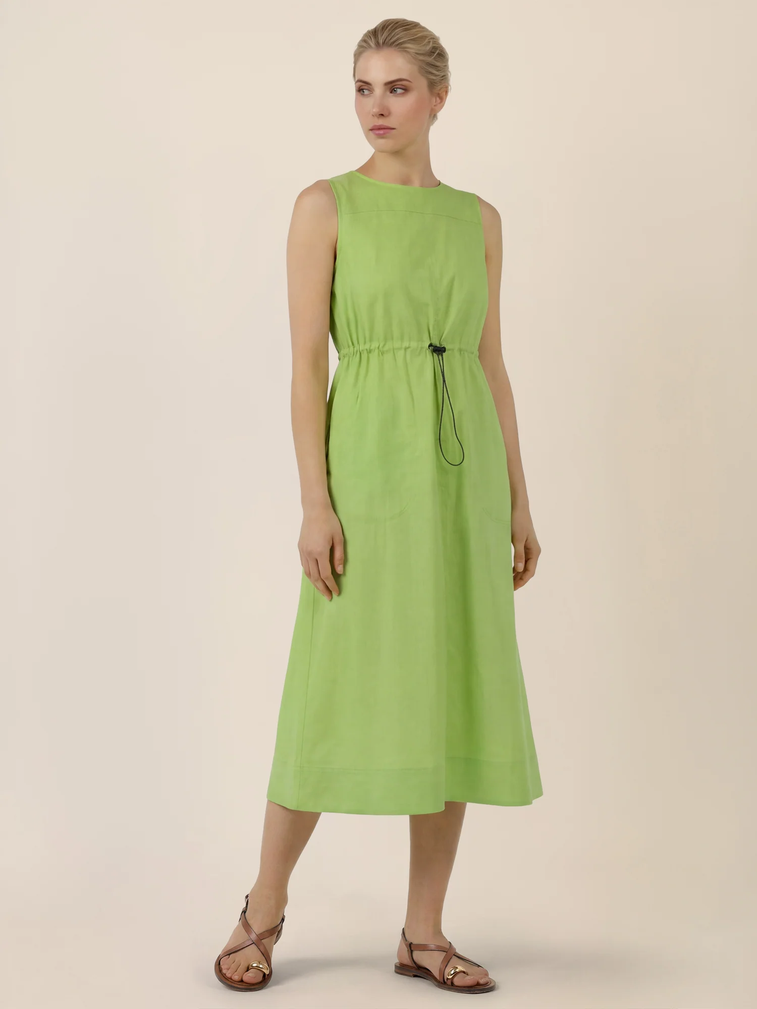 APART Ärmelloses Kleid mit Kordelzug-Taille | apfelgrün - Image 5