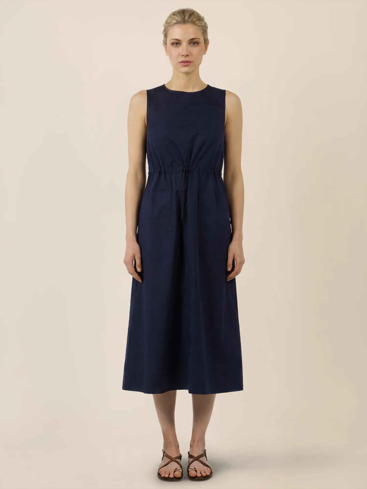 APART Ärmelloses Kleid mit Kordelzug-Taille | nachtblau