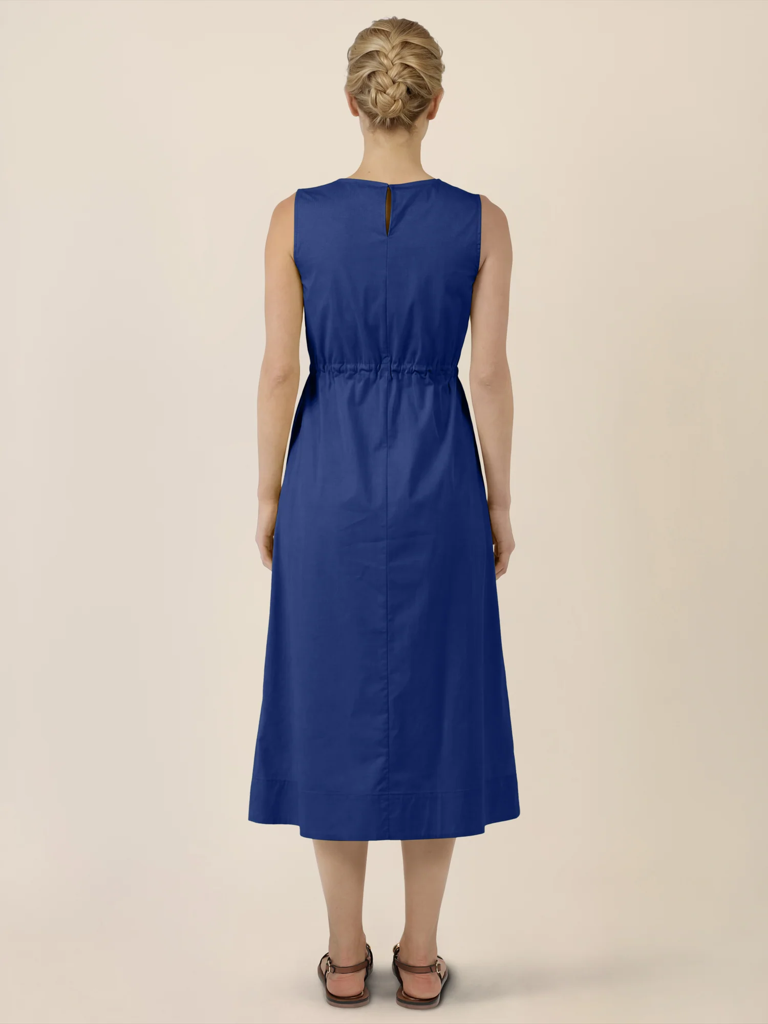 APART Ärmelloses Kleid mit Kordelzug-Taille | royalblau - Image 2