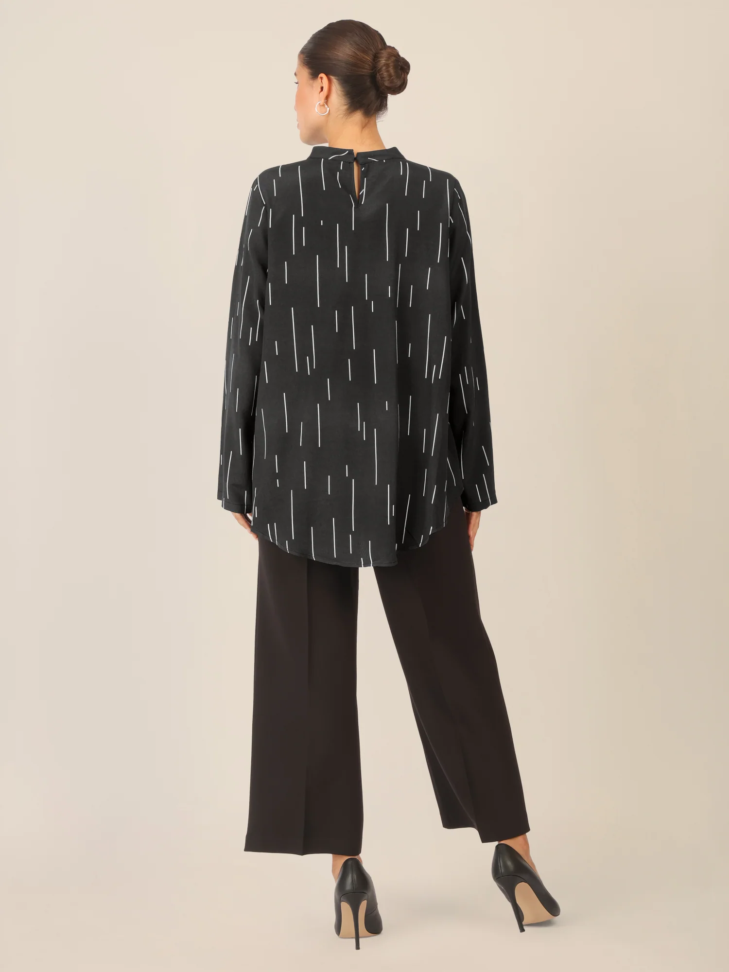 APART Bedruckte Bluse mit allover Print | schwarz-creme - Image 3