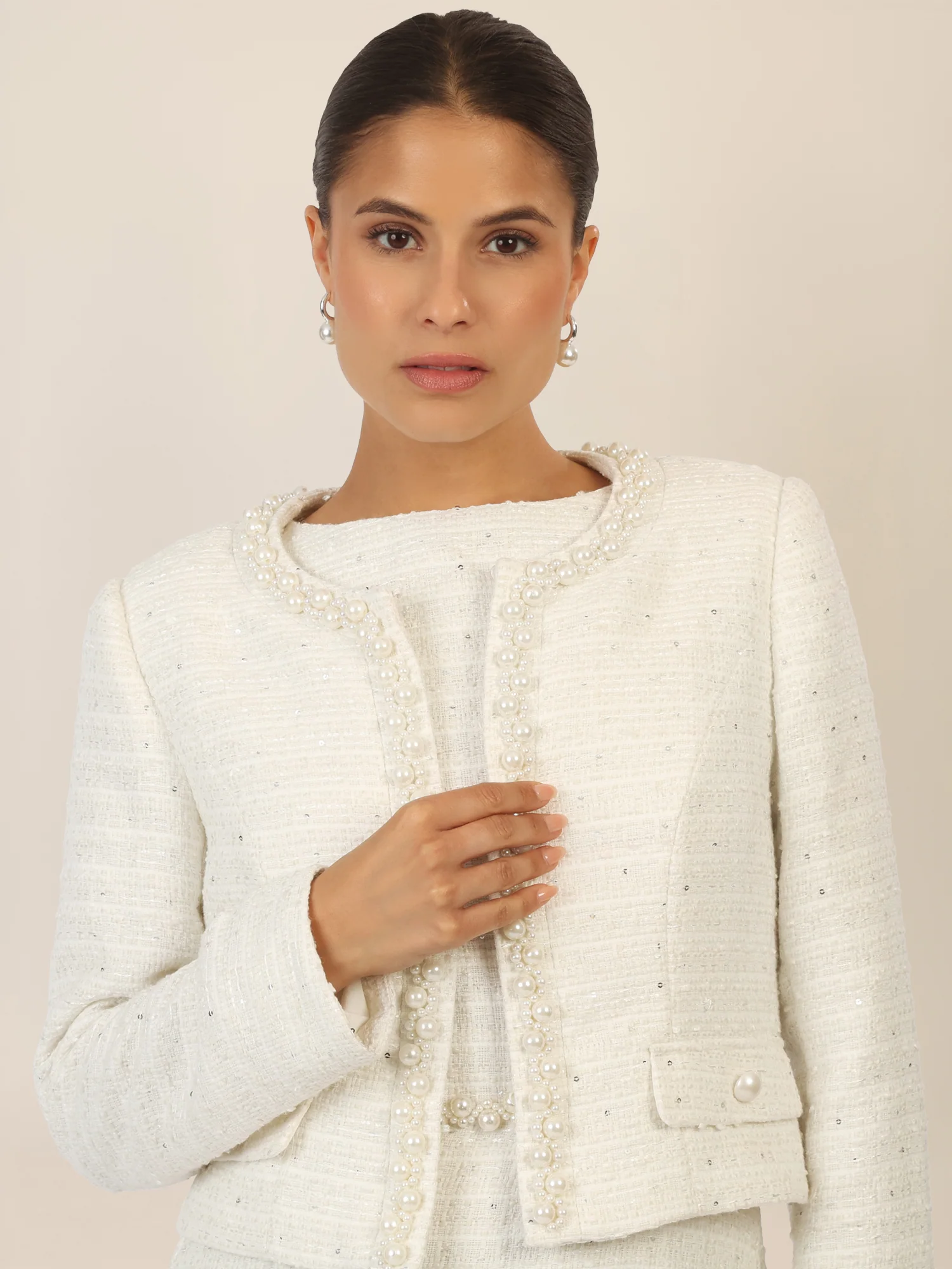 APART Bloucléblazer mit kleinen, eingewebten, silberfarbenen Pailletten | creme - Image 5