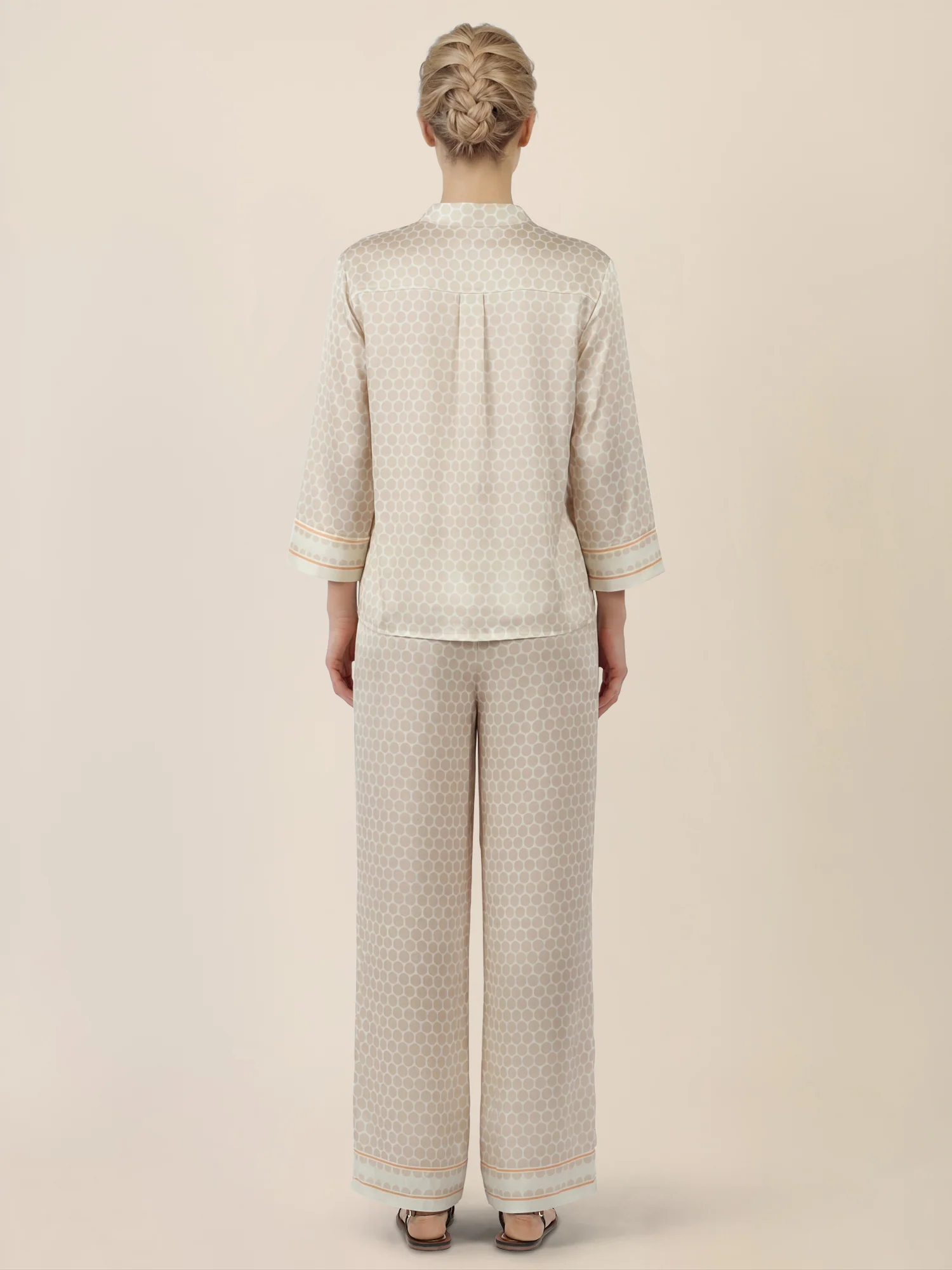 APART Blusenshirt mit Stehkragen und Punktmuster | creme-multicolor - Image 3