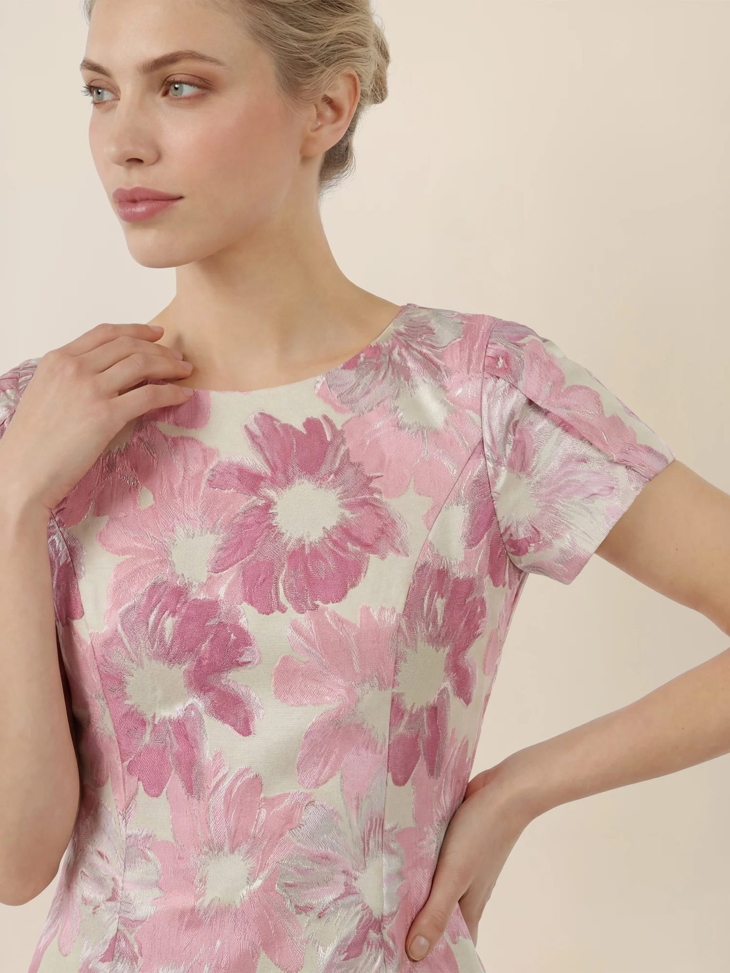 APART Bouclékleid mit floraler Struktur | creme-rose - Image 4
