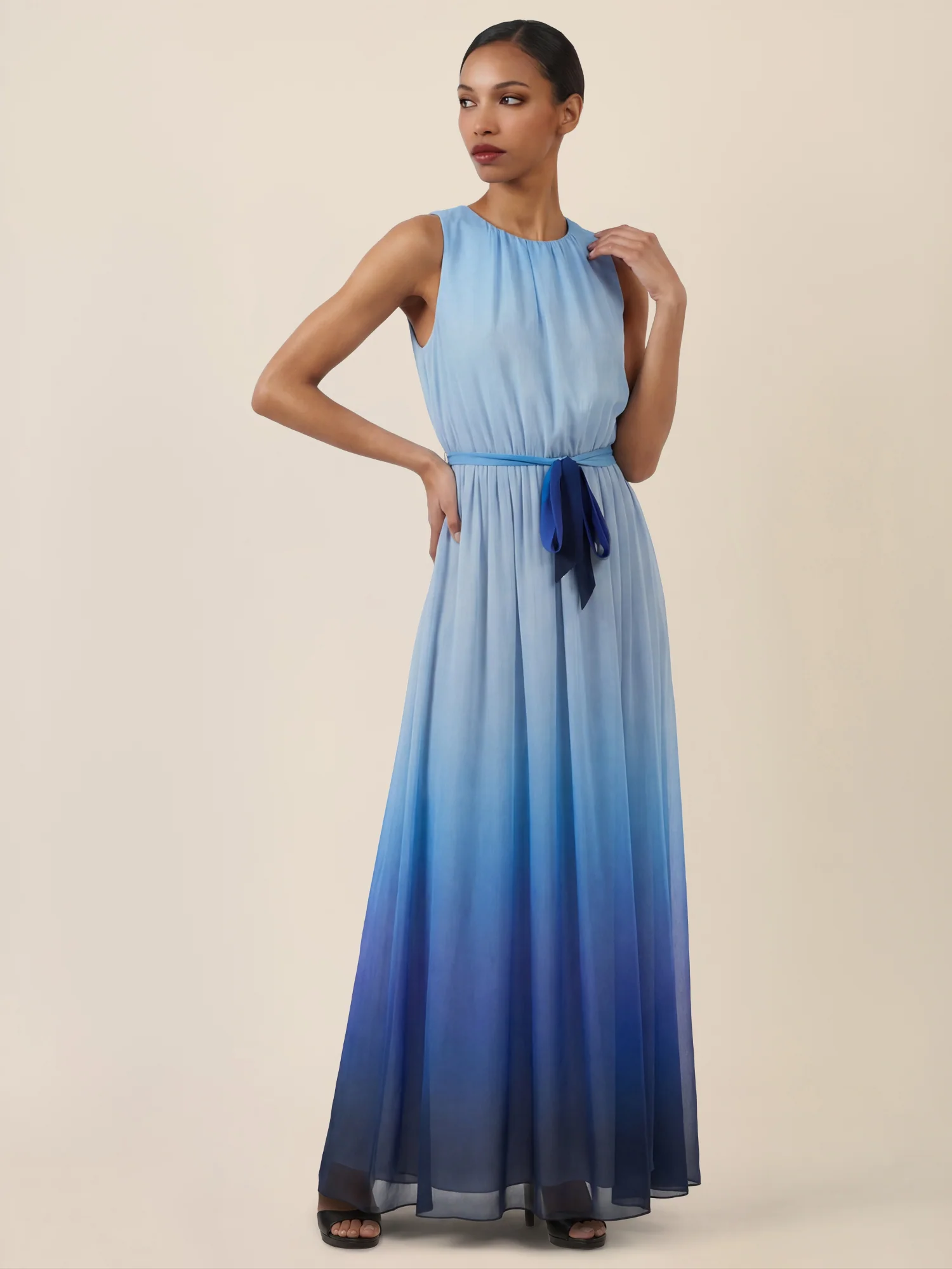 APART Chiffonkleid mit Farbverlauf und Taillenband | hellblau-multicolor - Image 6