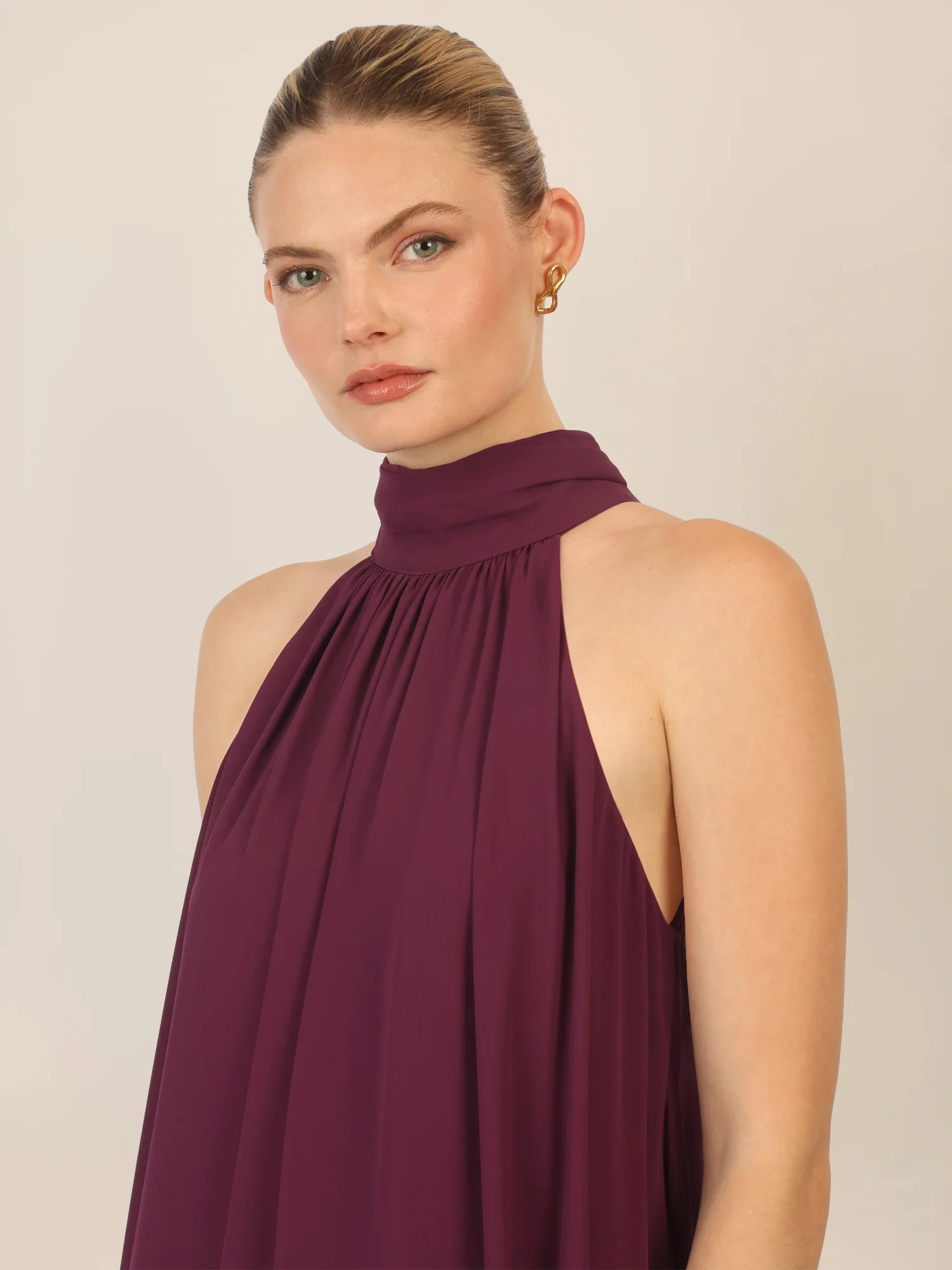 APART Chiffonkleid mit Volantsaum | dunkel lila - Image 4