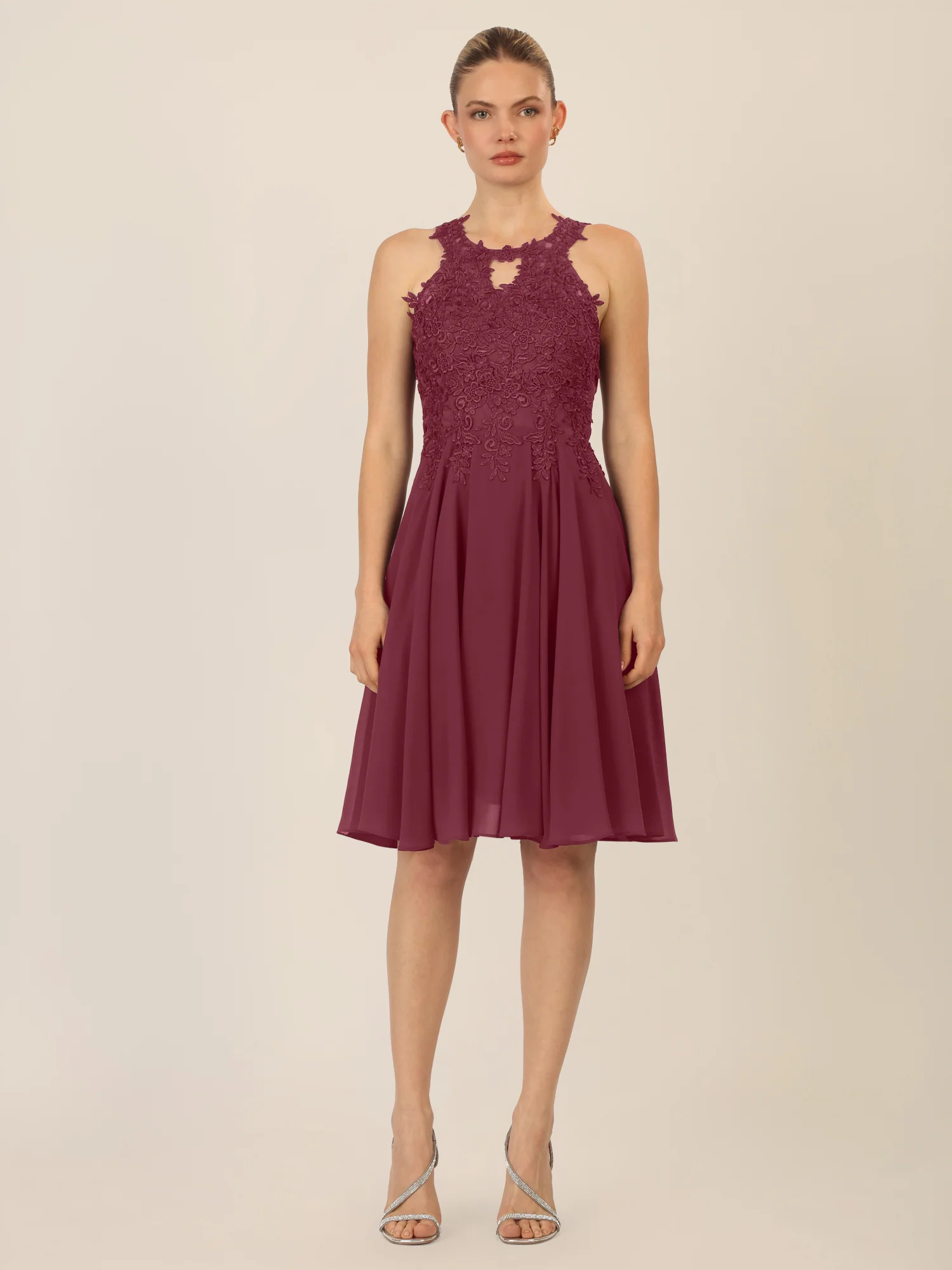 APART Cocktailkleid mit Cut-Out-Rücken | bordeauxrot - Image 6