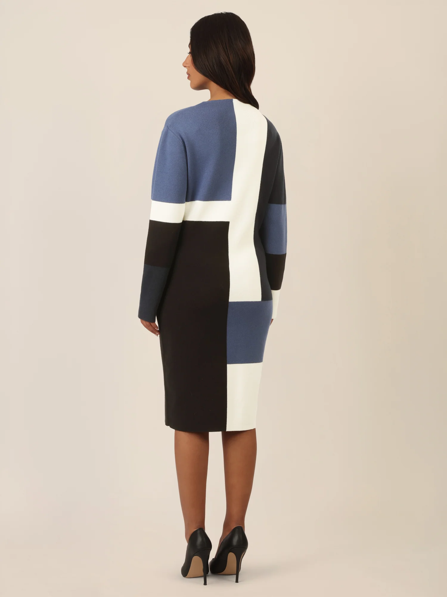 APART Colorblocking Strickkleid mit grafischem Blockmuster | nachtblau-multicolor - Image 2