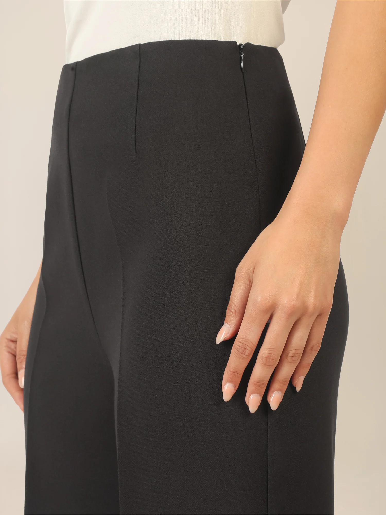 APART Culotte mit Bügelfalte | schwarz - Image 5