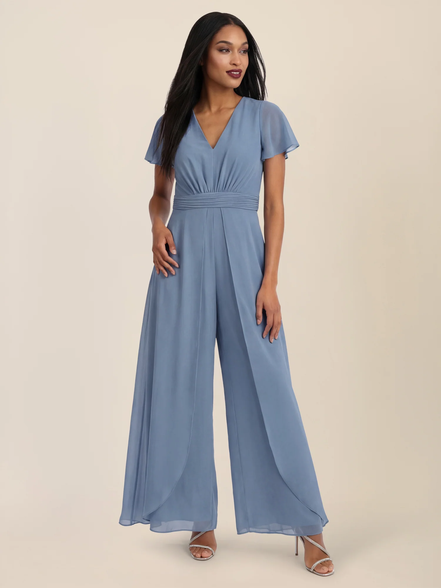 APART Eleganter Chiffonoverall mit fließendem Beinverlauf | rauchblau - Image 5