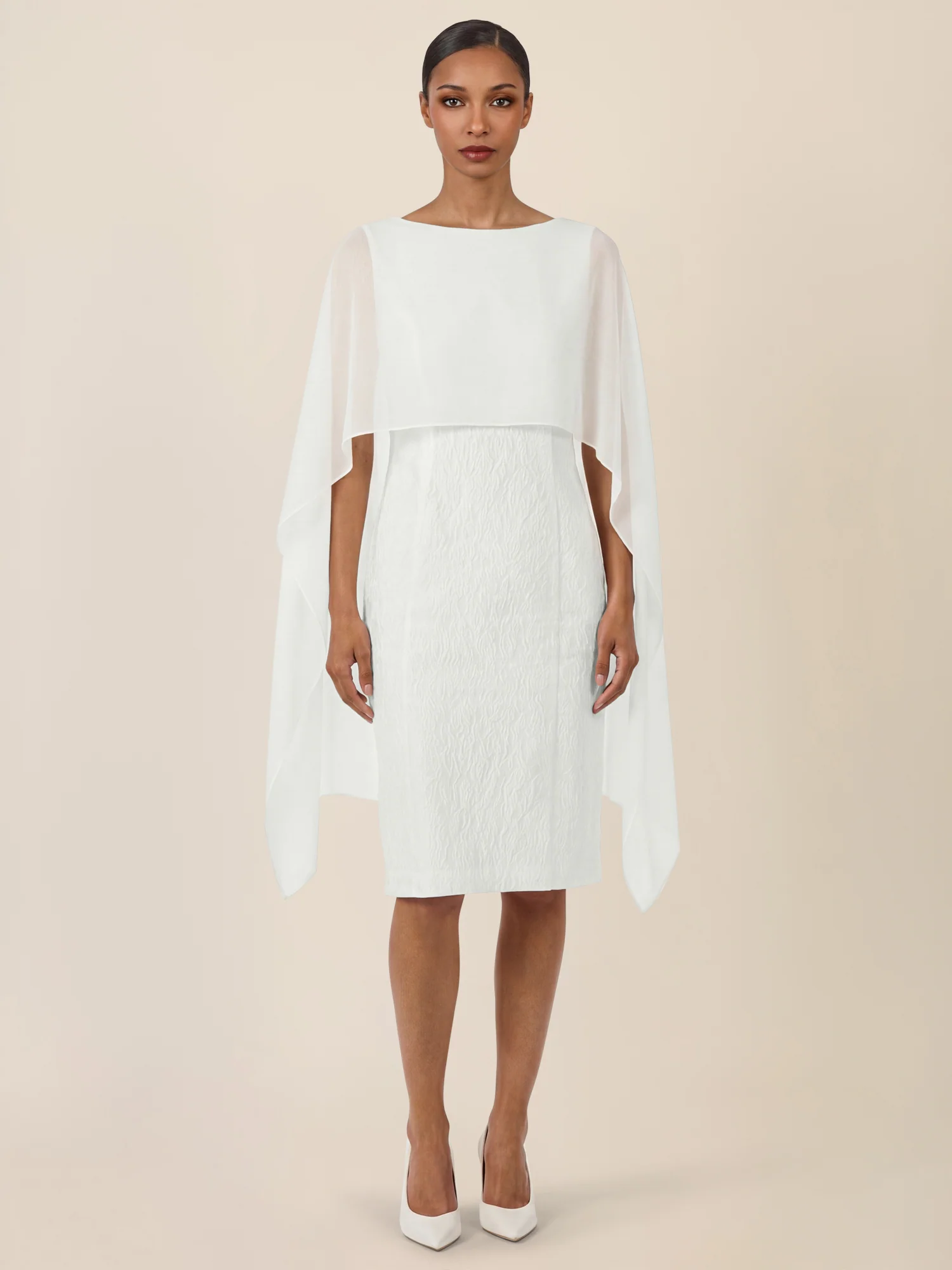APART Elegantes Cloque Kleid mit Cape-Effekt | creme