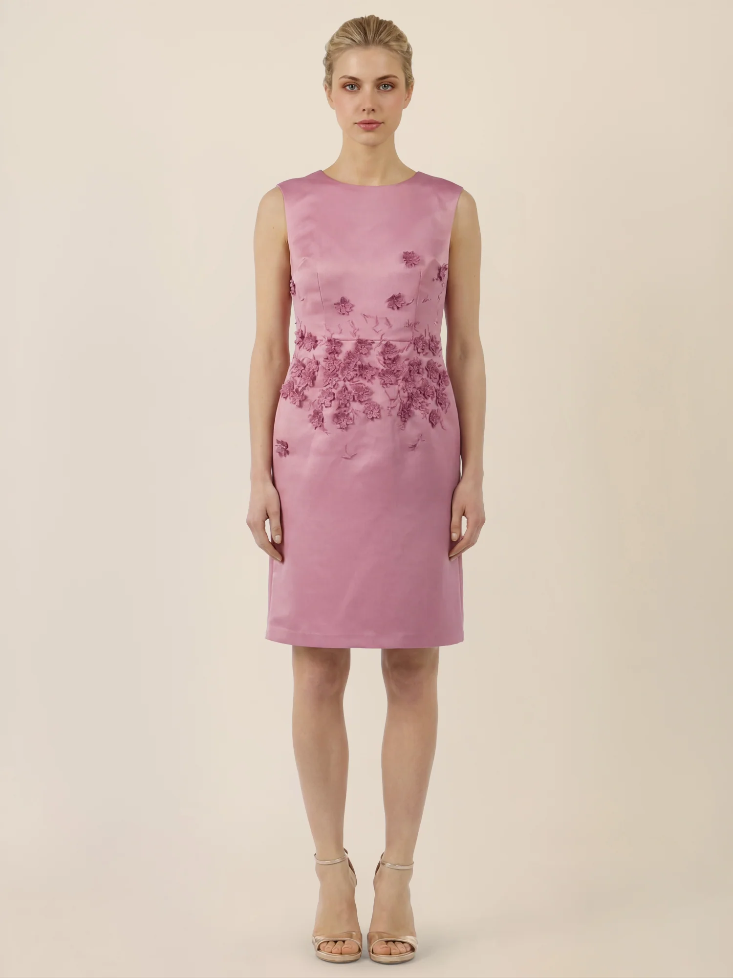 APART Elegantes Etuikleid mit 3D-Blütenstickerei | rosé