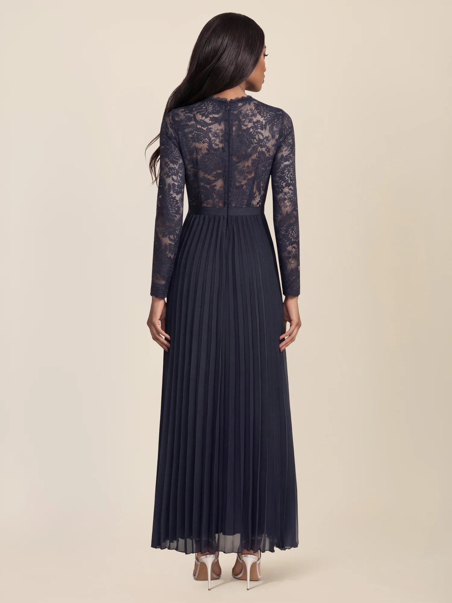 APART Elegantes Spitzenkleid mit Plissee-Rock | nachtblau-nude - Image 2