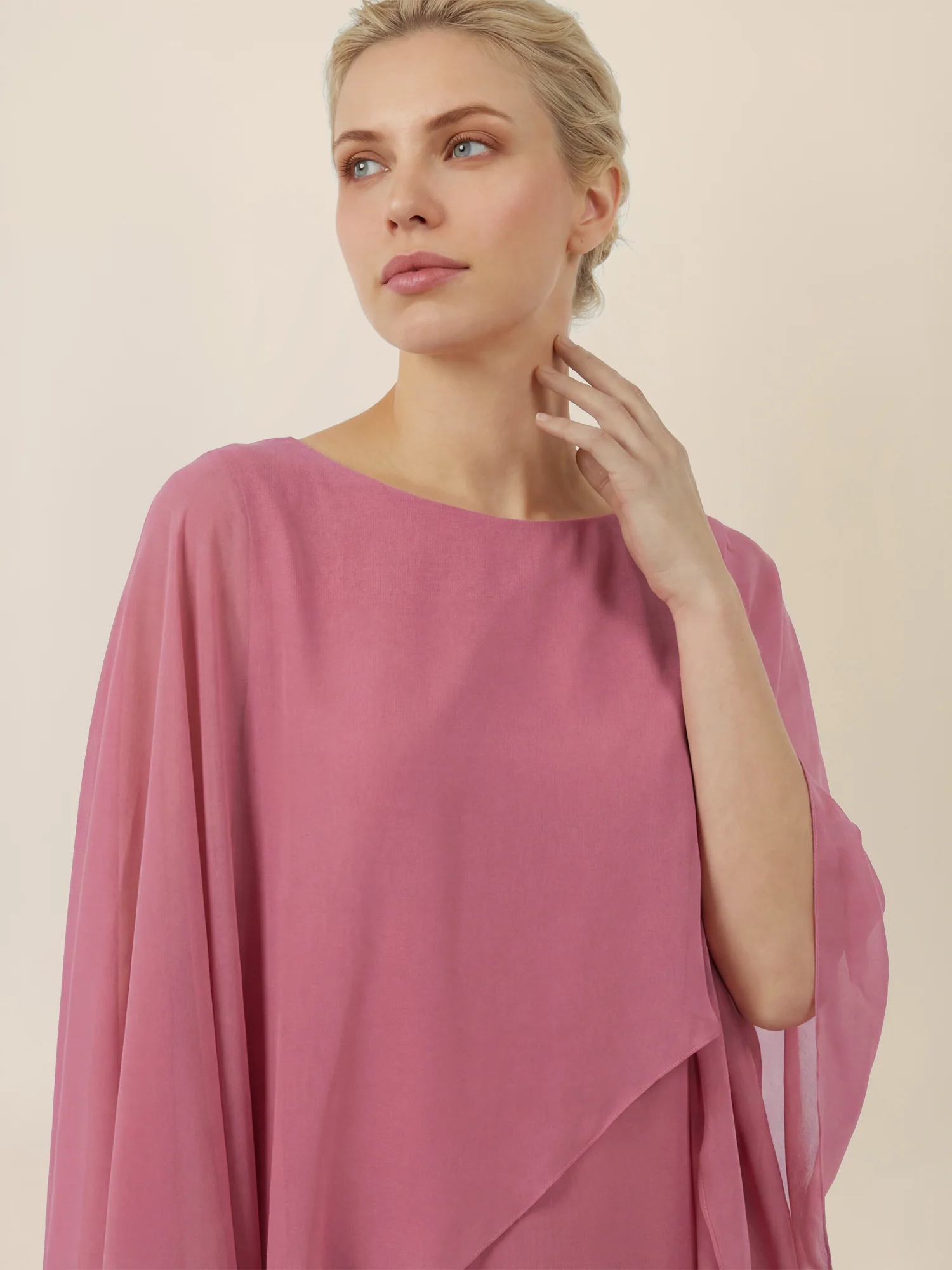 APART Fließendes Chiffonkleid mit Volantärmeln | rosé - Image 5