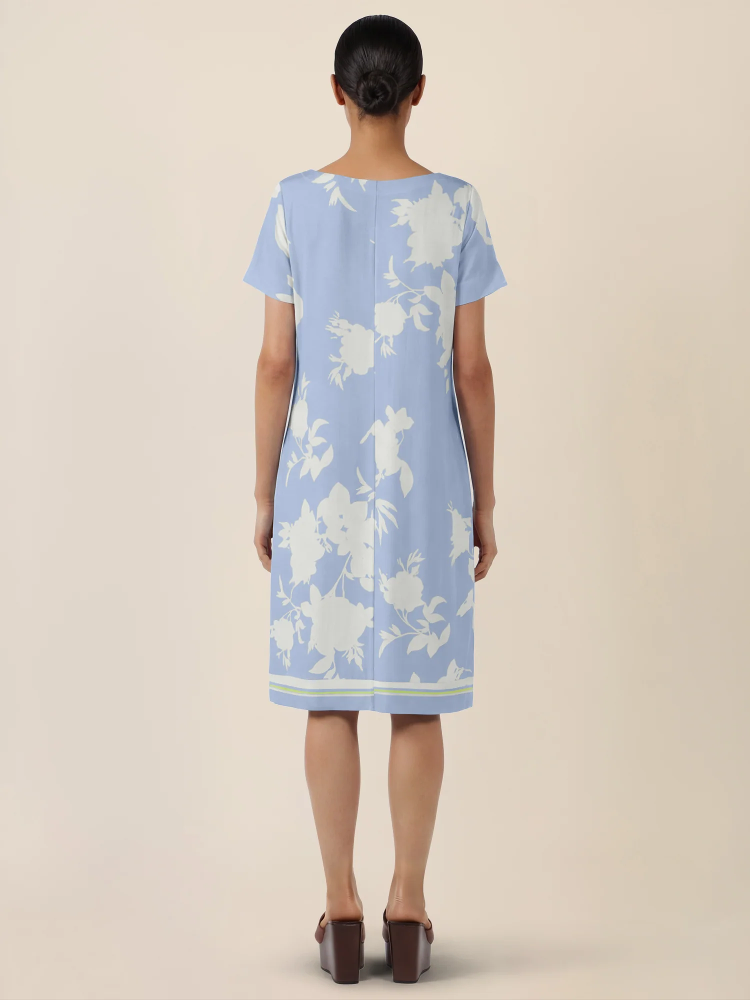 APART Gerade geschnittenes Jerseykleid mit Blütenprint | hellblau-creme - Image 2