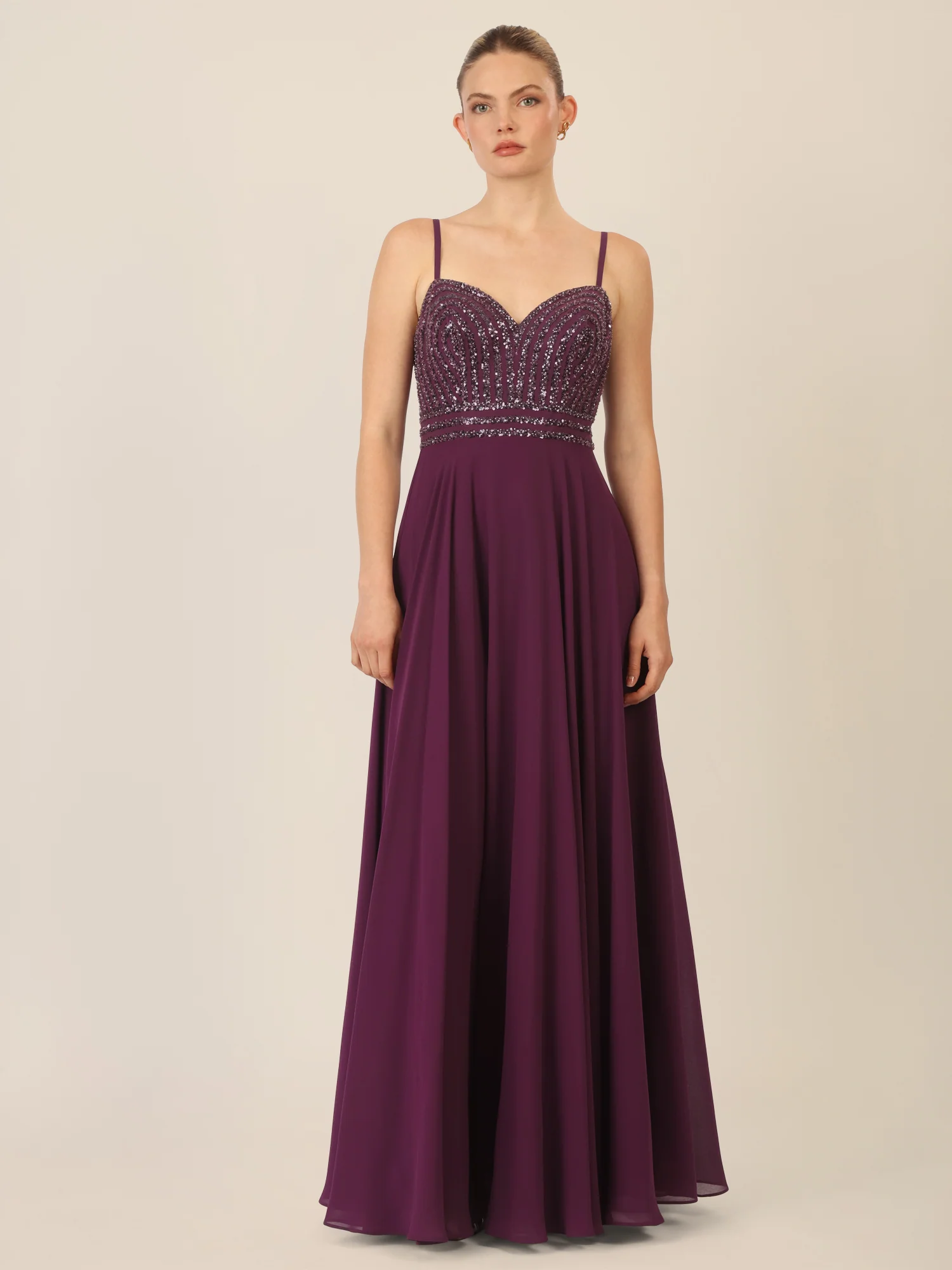 APART Glamourkleid mit Perlenstickerei | dunkel lila - Image 5