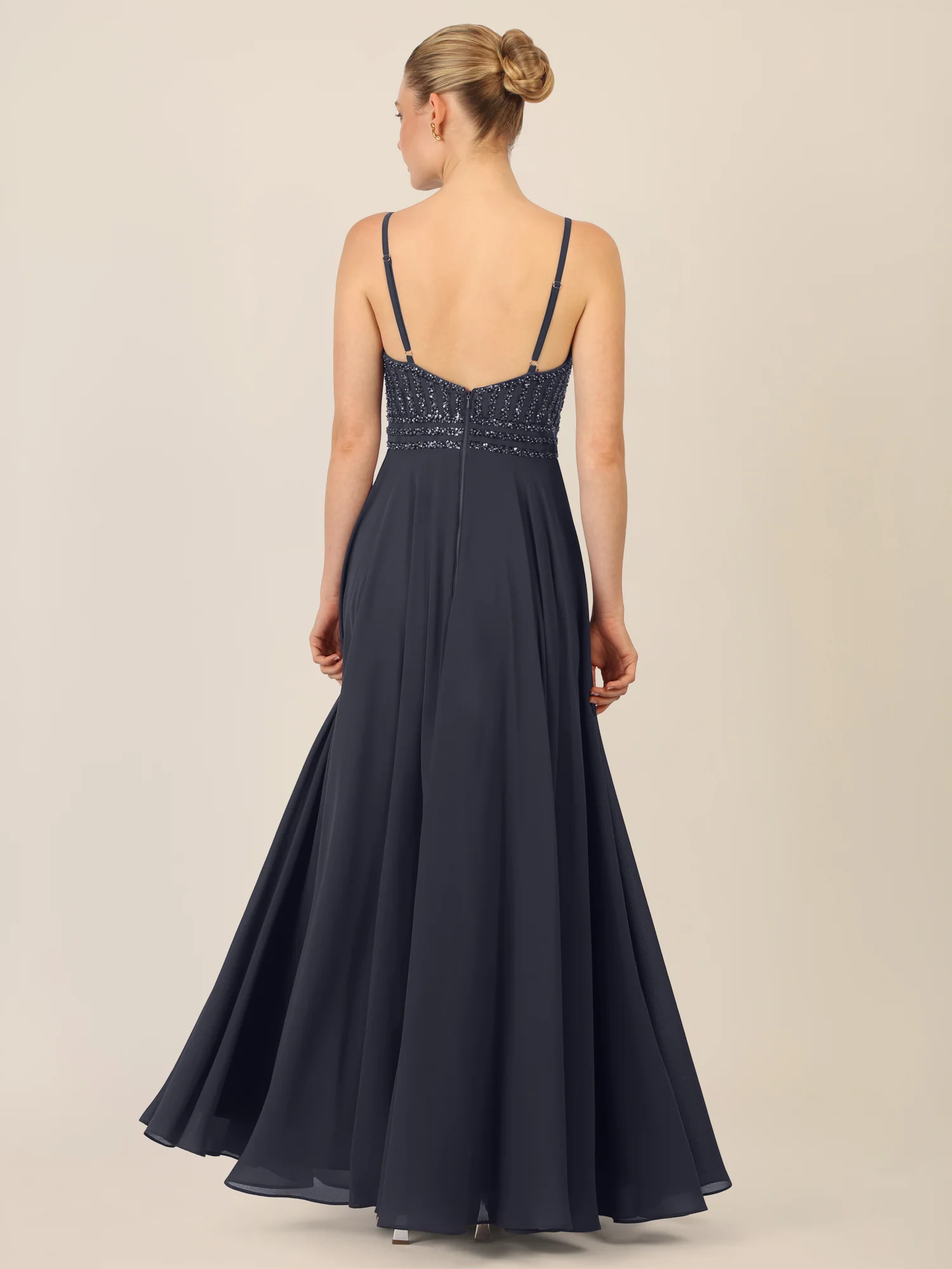APART Glamourkleid mit Perlenstickerei | nachtblau - Image 2