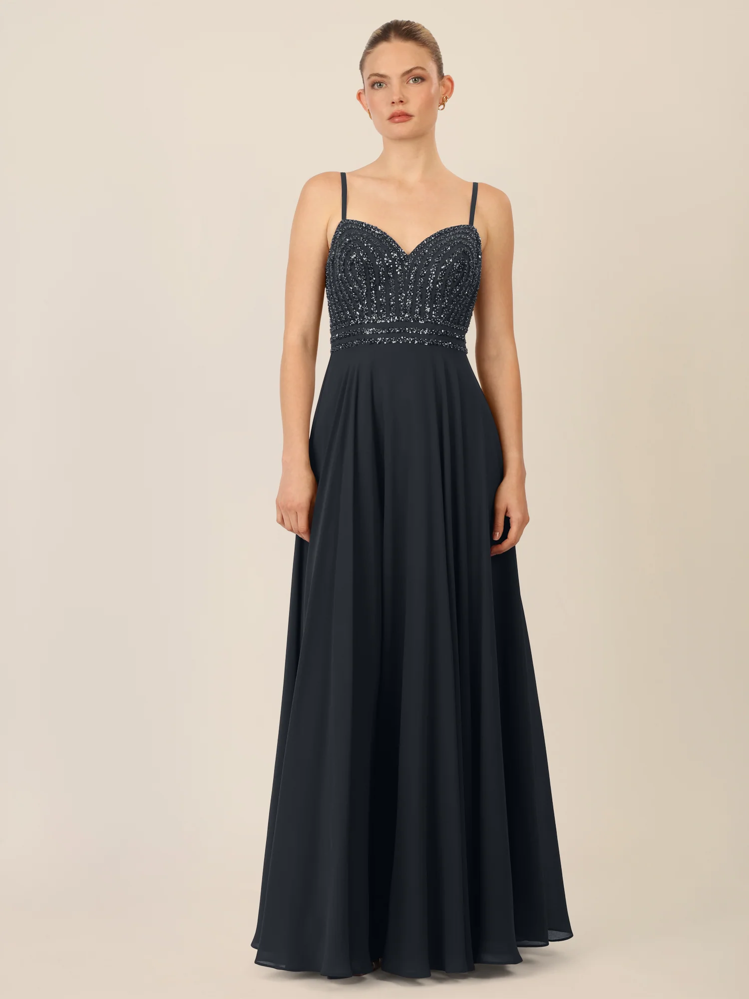 APART Glamourkleid mit Perlenstickerei | schwarz - Image 5