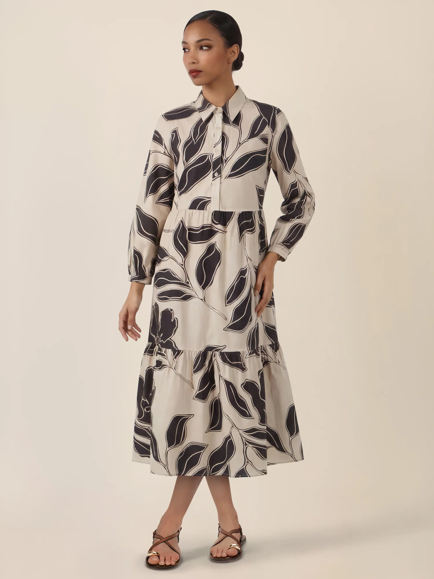 APART Hemdkleid mit grafischem Print und Volants | beige-schwarz - Image 5