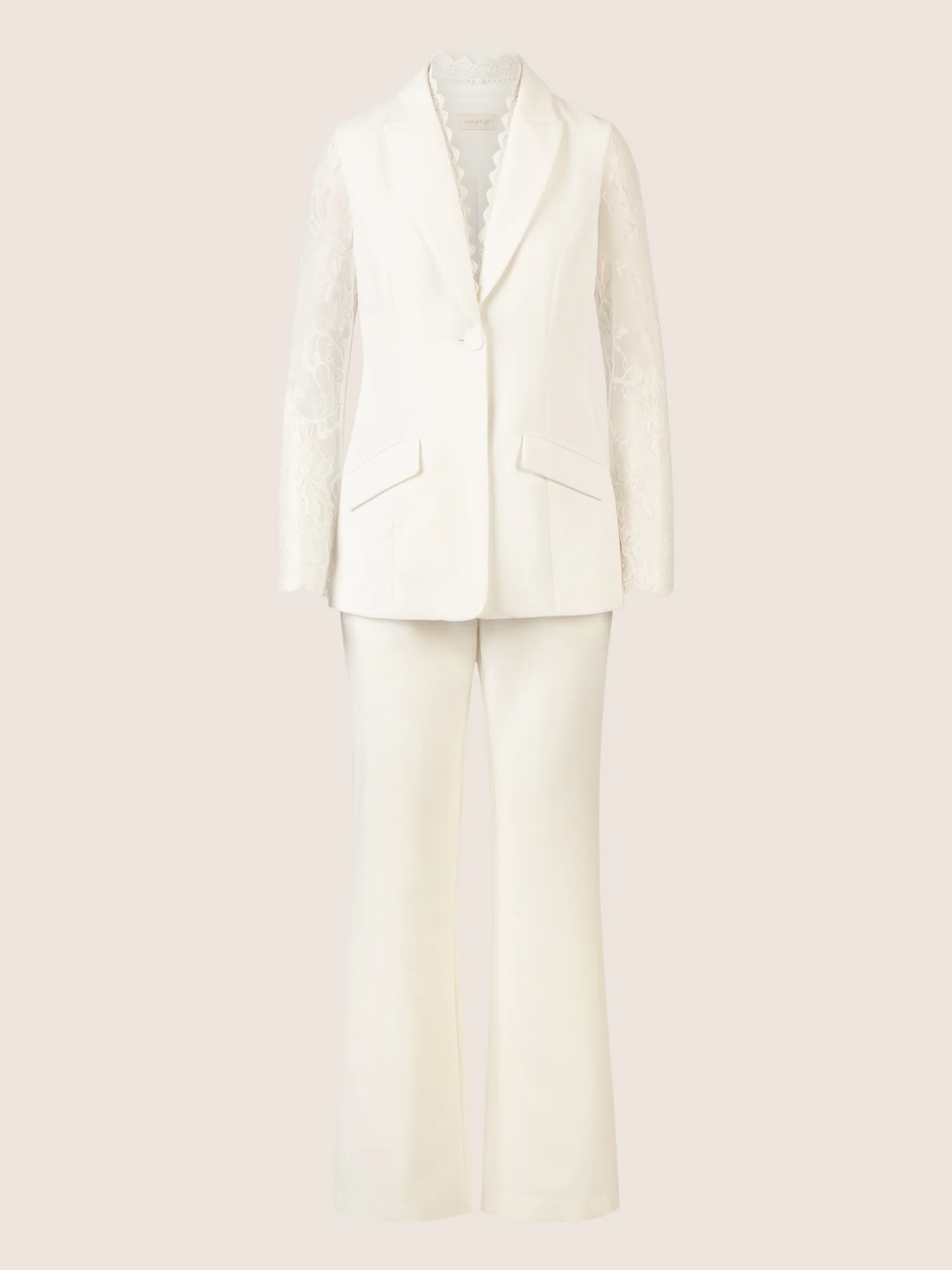 APART Hosenanzug mit Spitzendetails und Zierkante | creme - Image 3