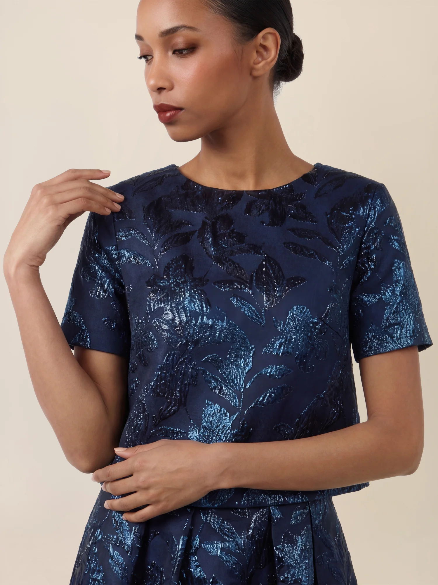 APART Jacquard-Top mit schimmerndem Strukturmotiv | nachtblau-metallic - Image 5