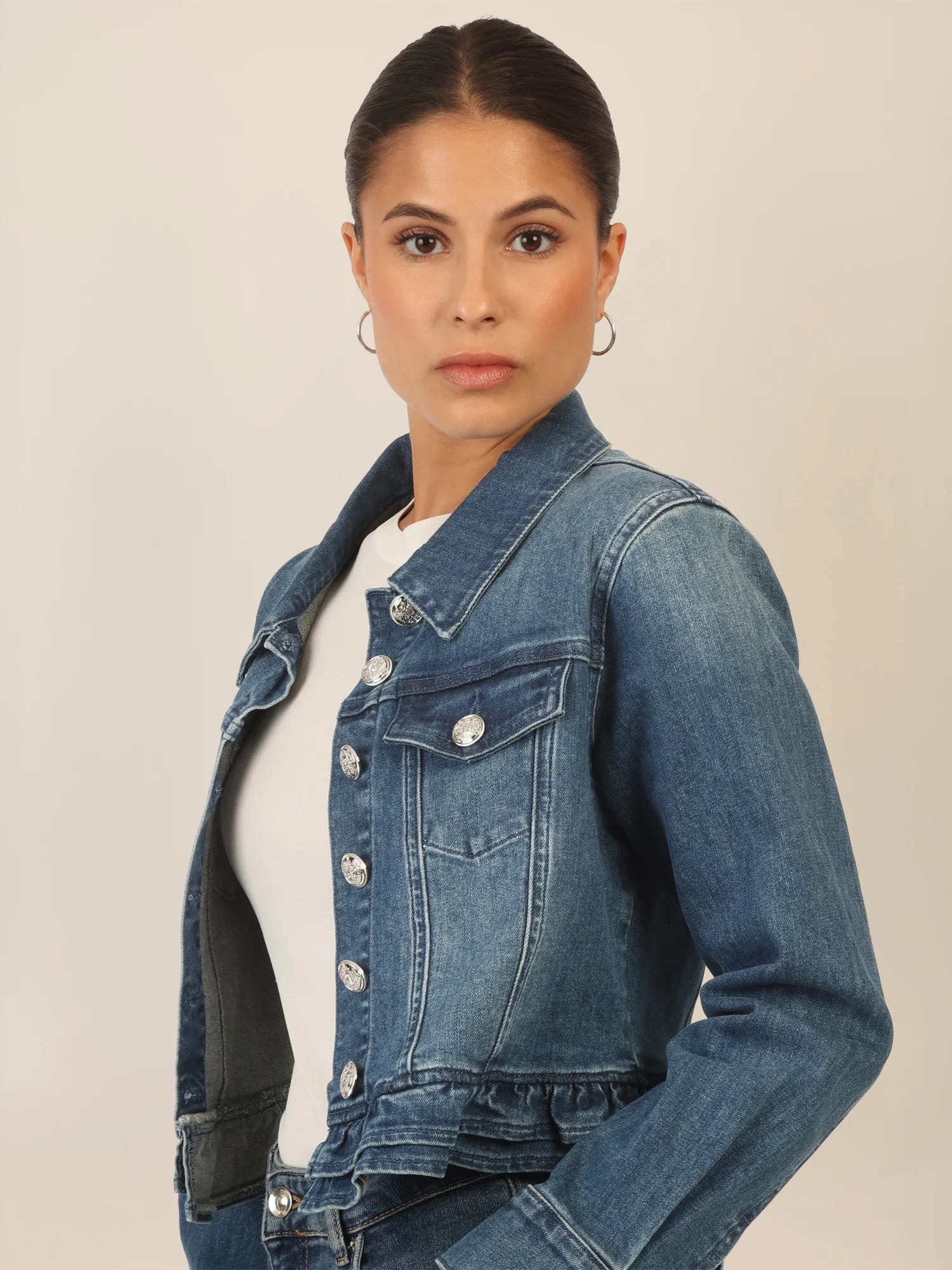 APART Jeansjacke mit Rüschen | mittelblau - Image 5