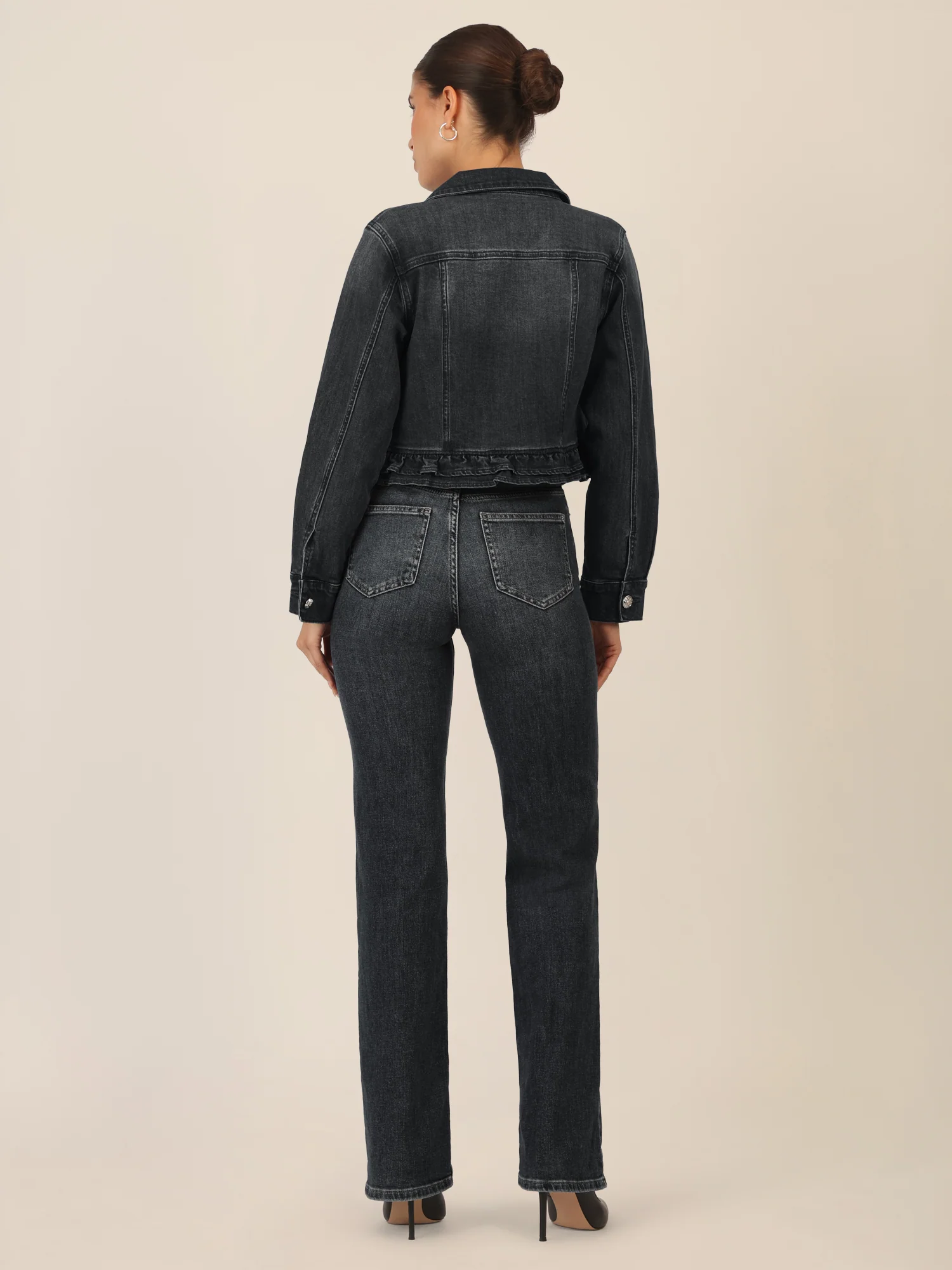 APART Jeansjacke mit Rüschen | schwarz - Image 3