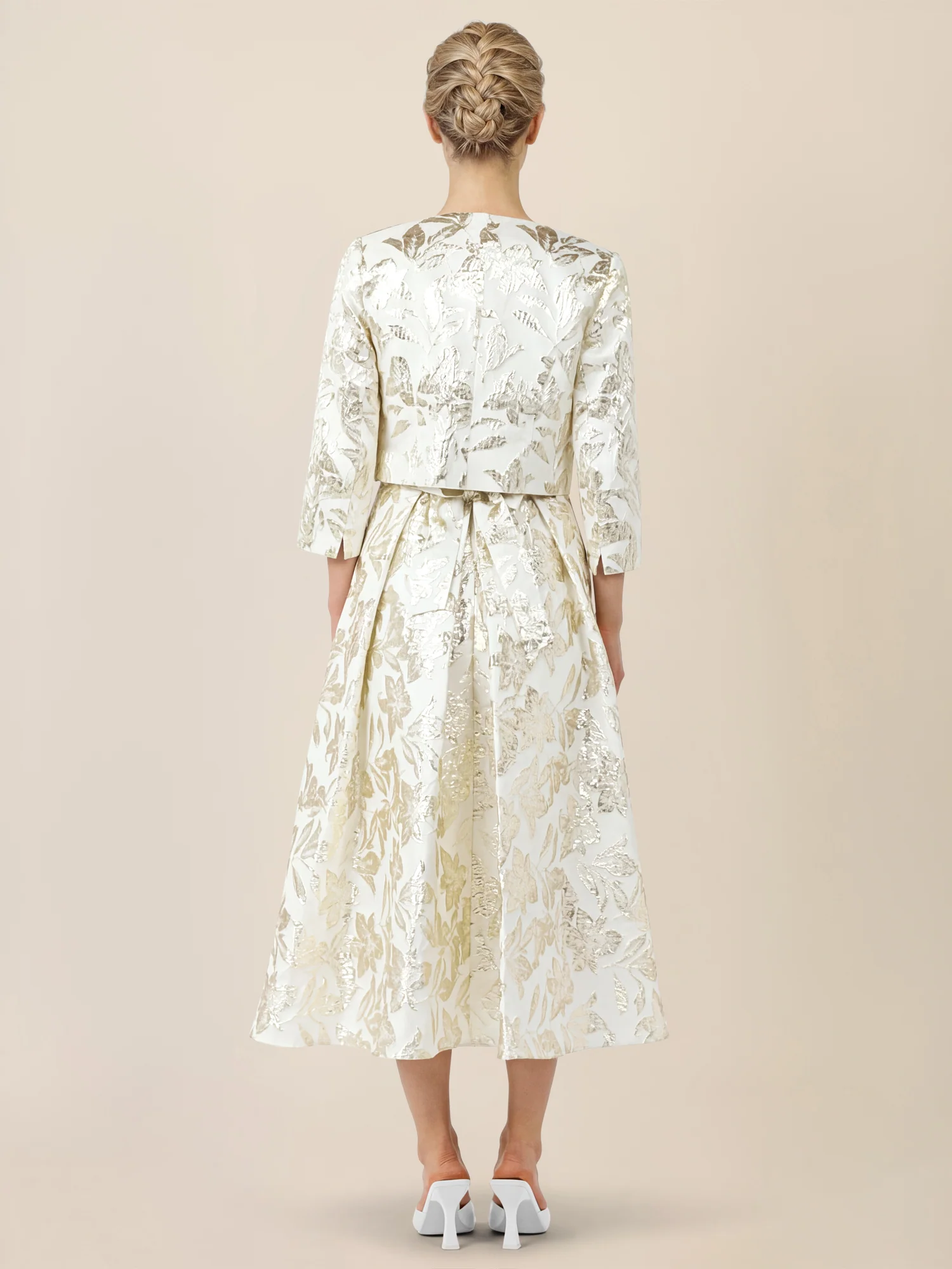 APART Kastenblazer mit Glanzmuster | creme-gold - Image 3