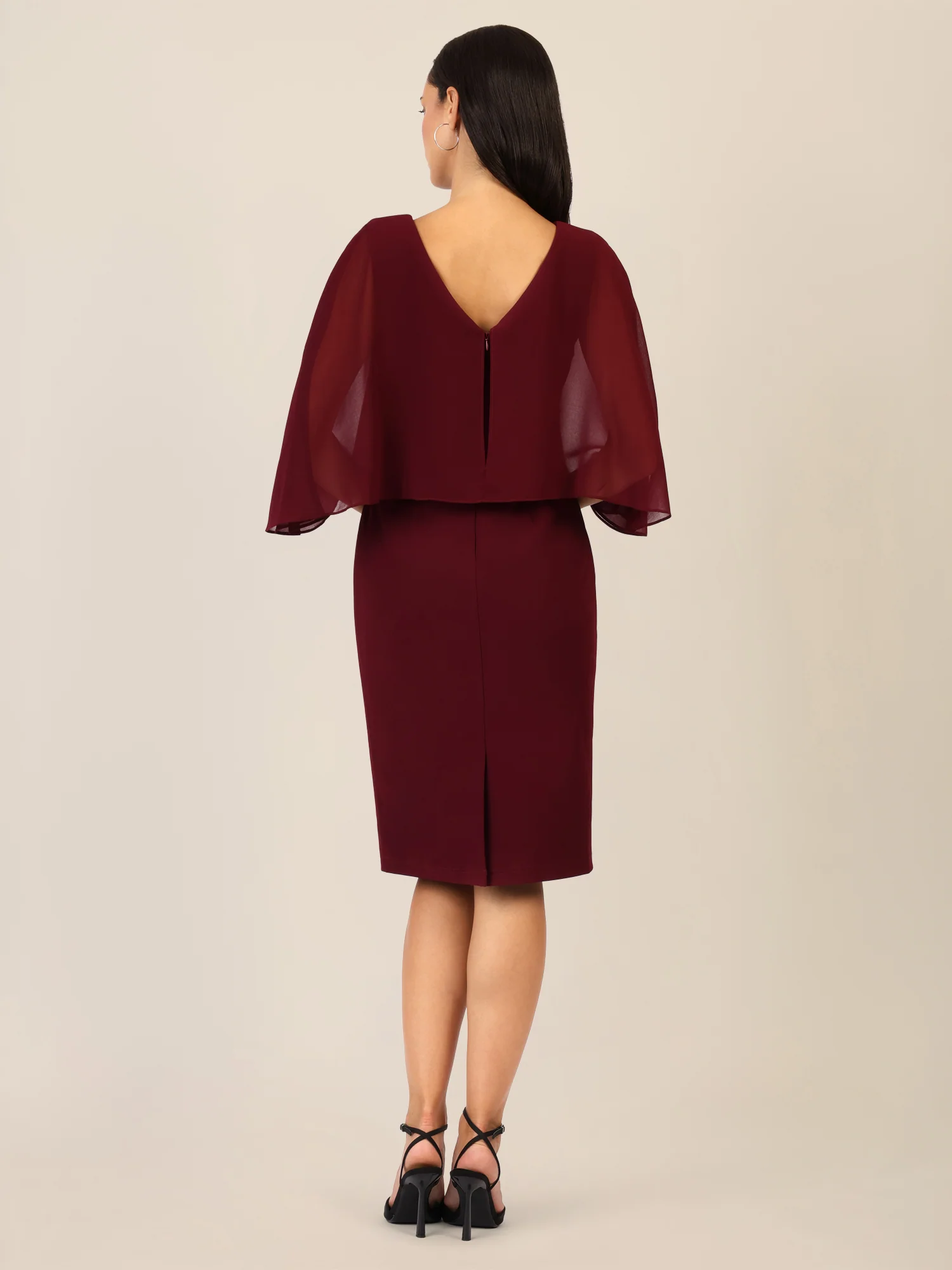 APART Kleid mit Chiffoncape in Lagenoptik mit Spitzenborte | bordeauxrot - Image 2