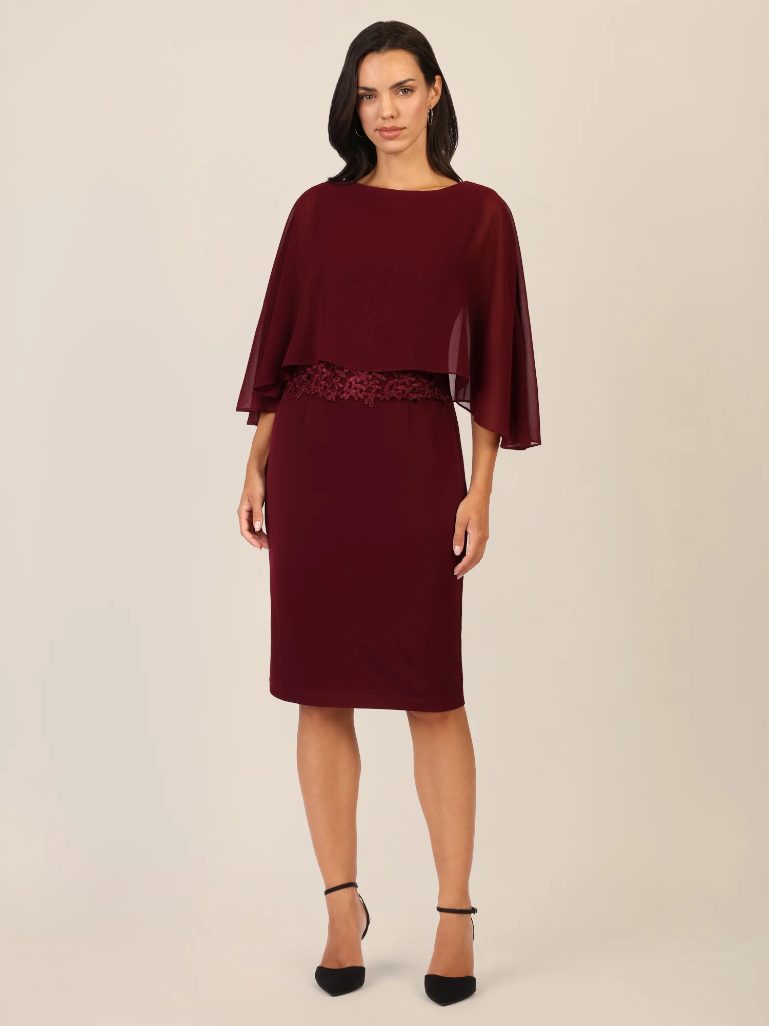 APART Kleid mit Chiffoncape in Lagenoptik mit Spitzenborte | bordeauxrot - Image 6