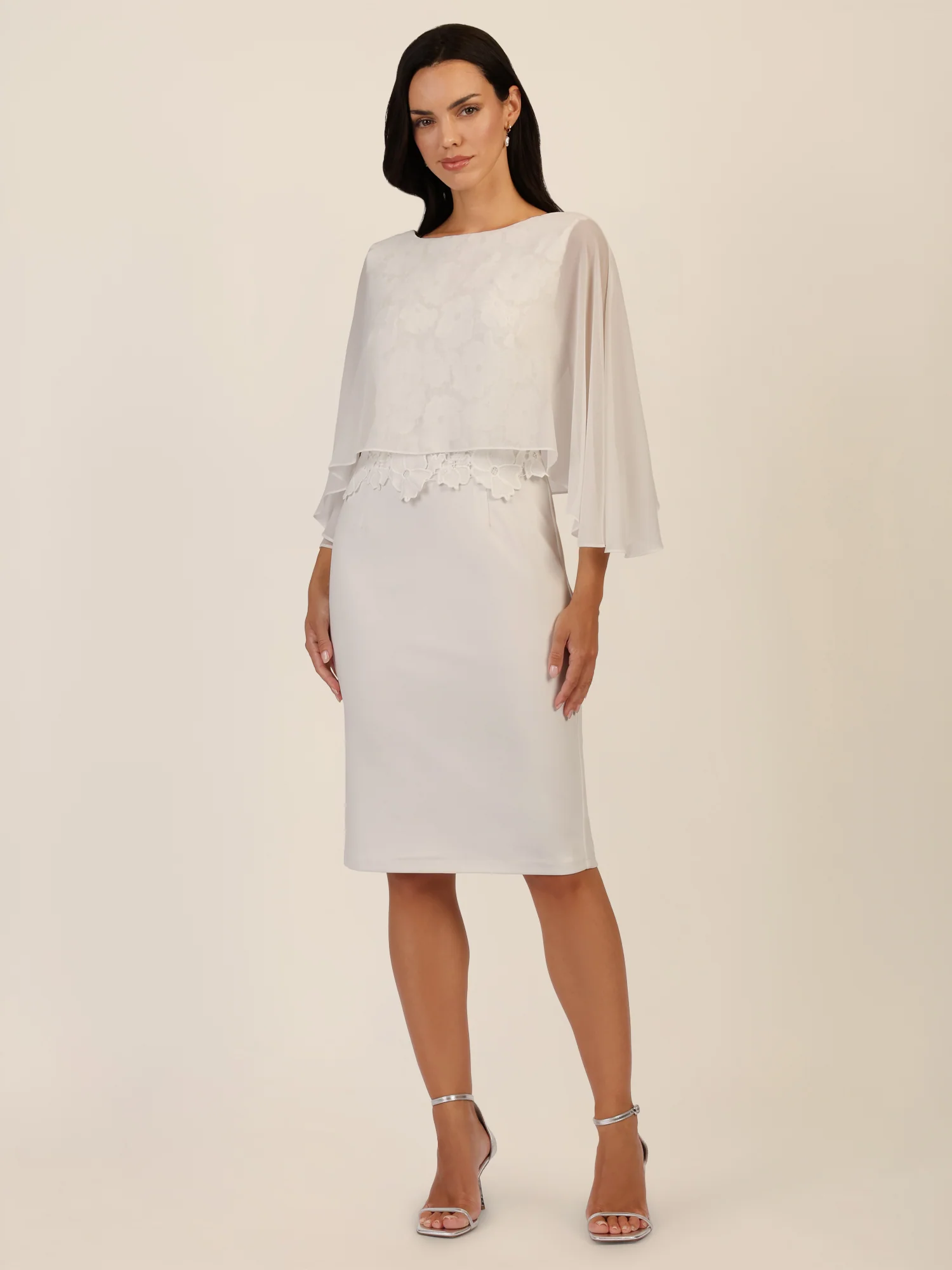APART Kleid mit Chiffoncape in Lagenoptik mit Spitzenborte | creme