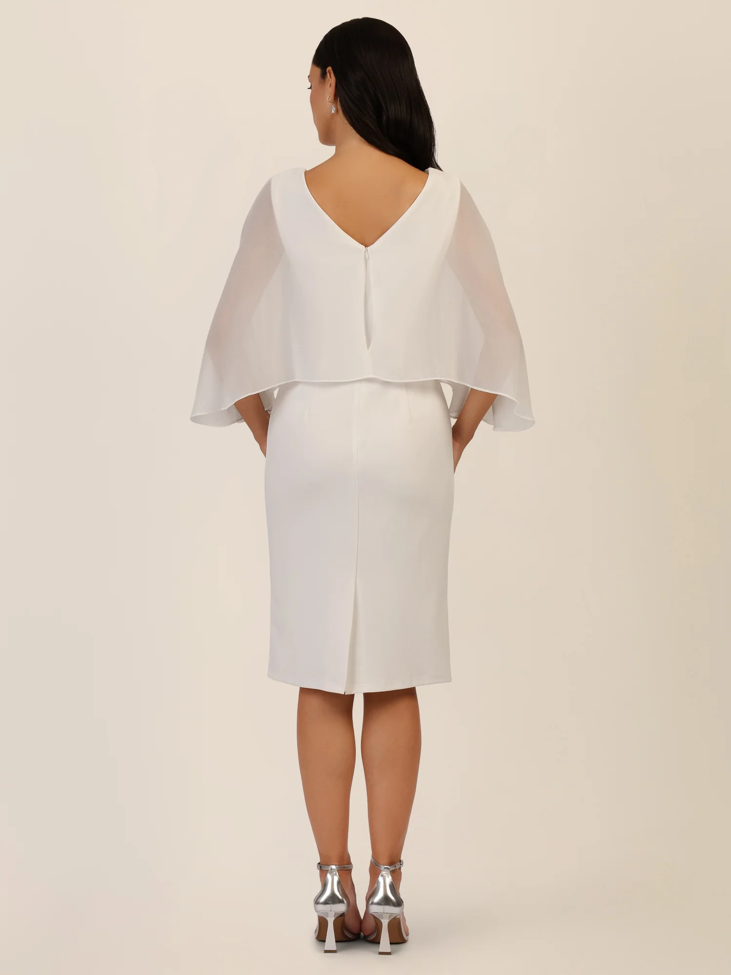 APART Kleid mit Chiffoncape in Lagenoptik mit Spitzenborte | creme - Image 2