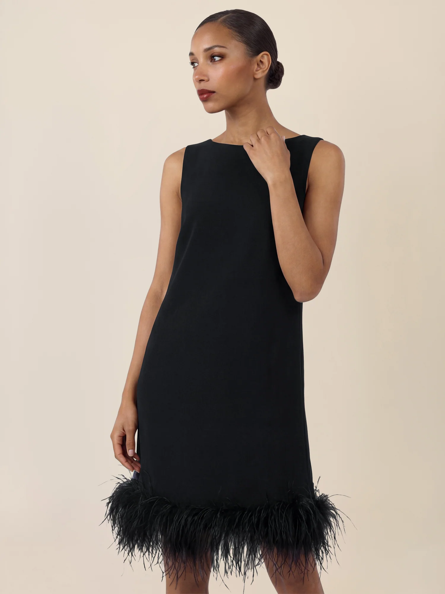 APART Kleid mit Federsaum | schwarz - Image 4
