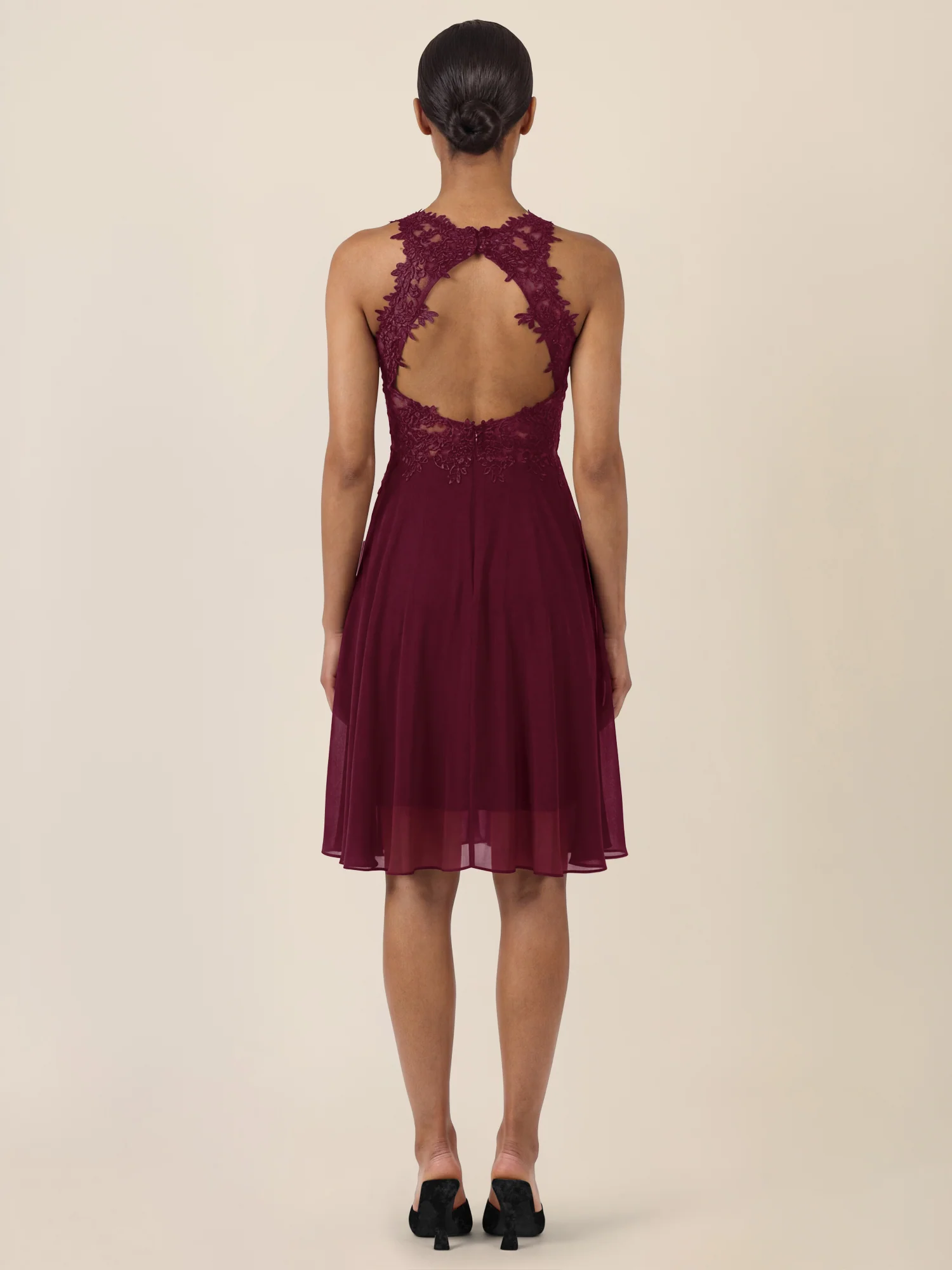 APART Kleid mit floraler Spitzenpracht | weinrot - Image 2