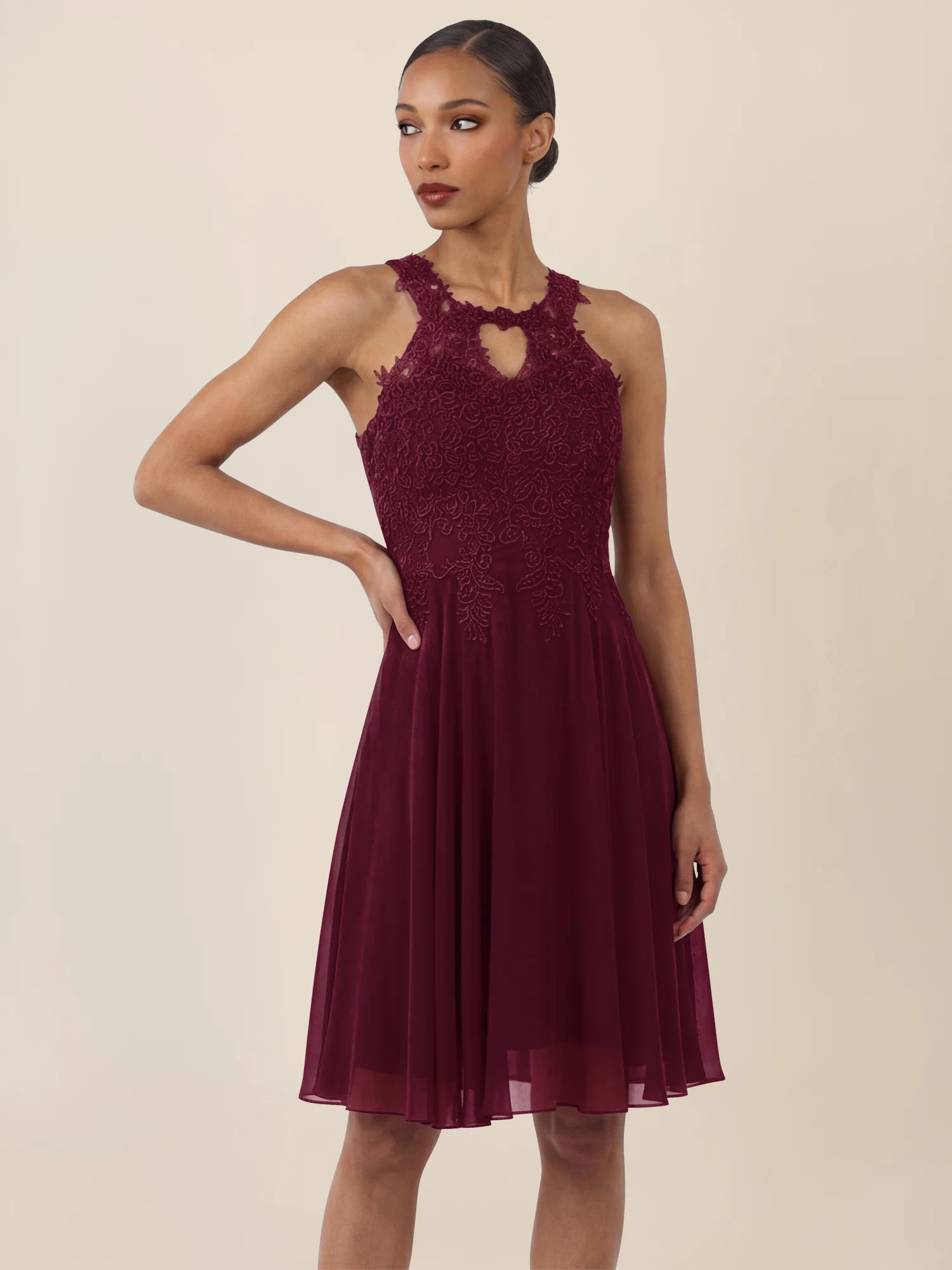 APART Kleid mit floraler Spitzenpracht | weinrot - Image 4
