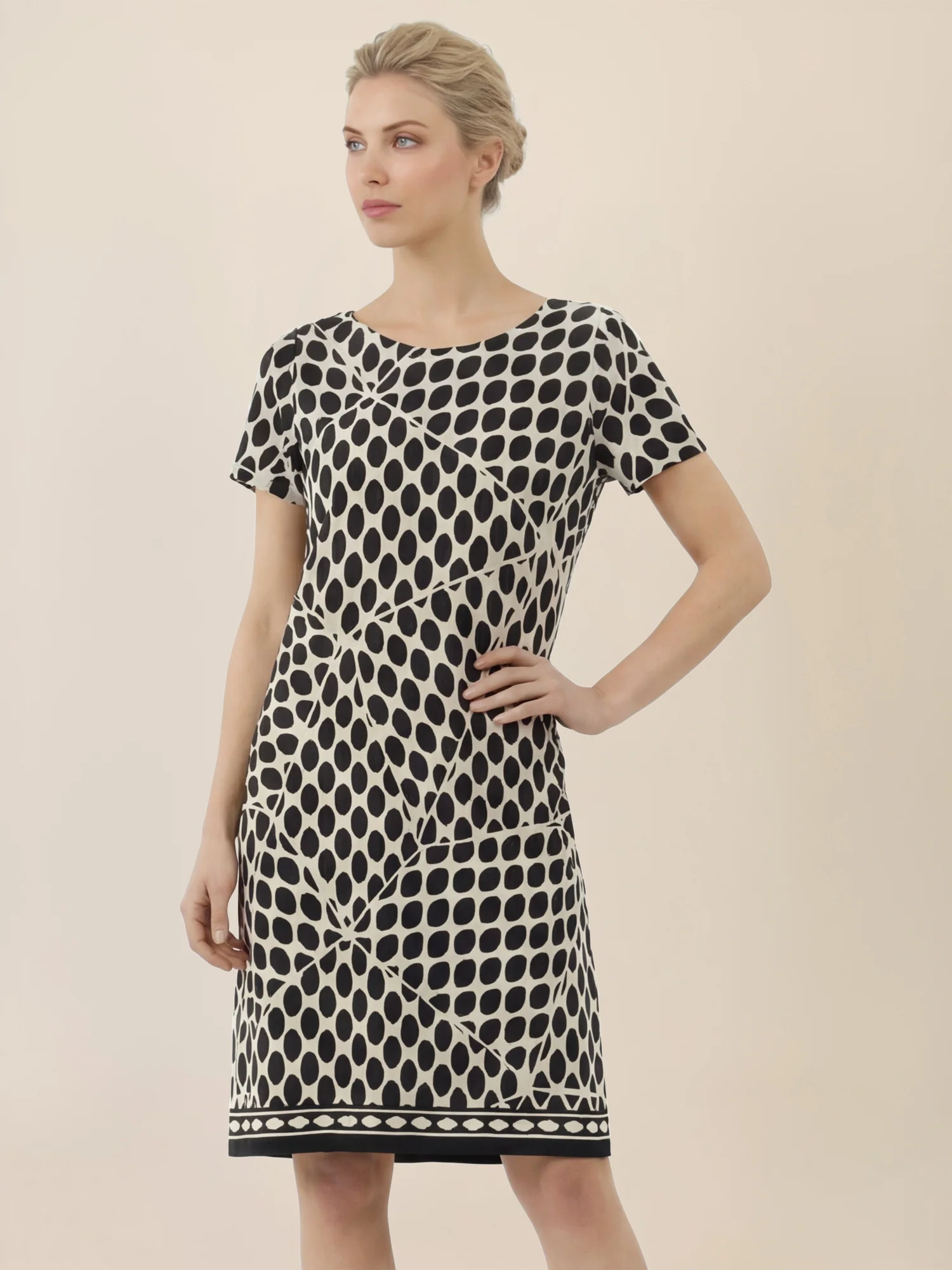 APART Kleid mit Grafikprint und Rundhalsausschnitt | schwarz-creme - Image 4