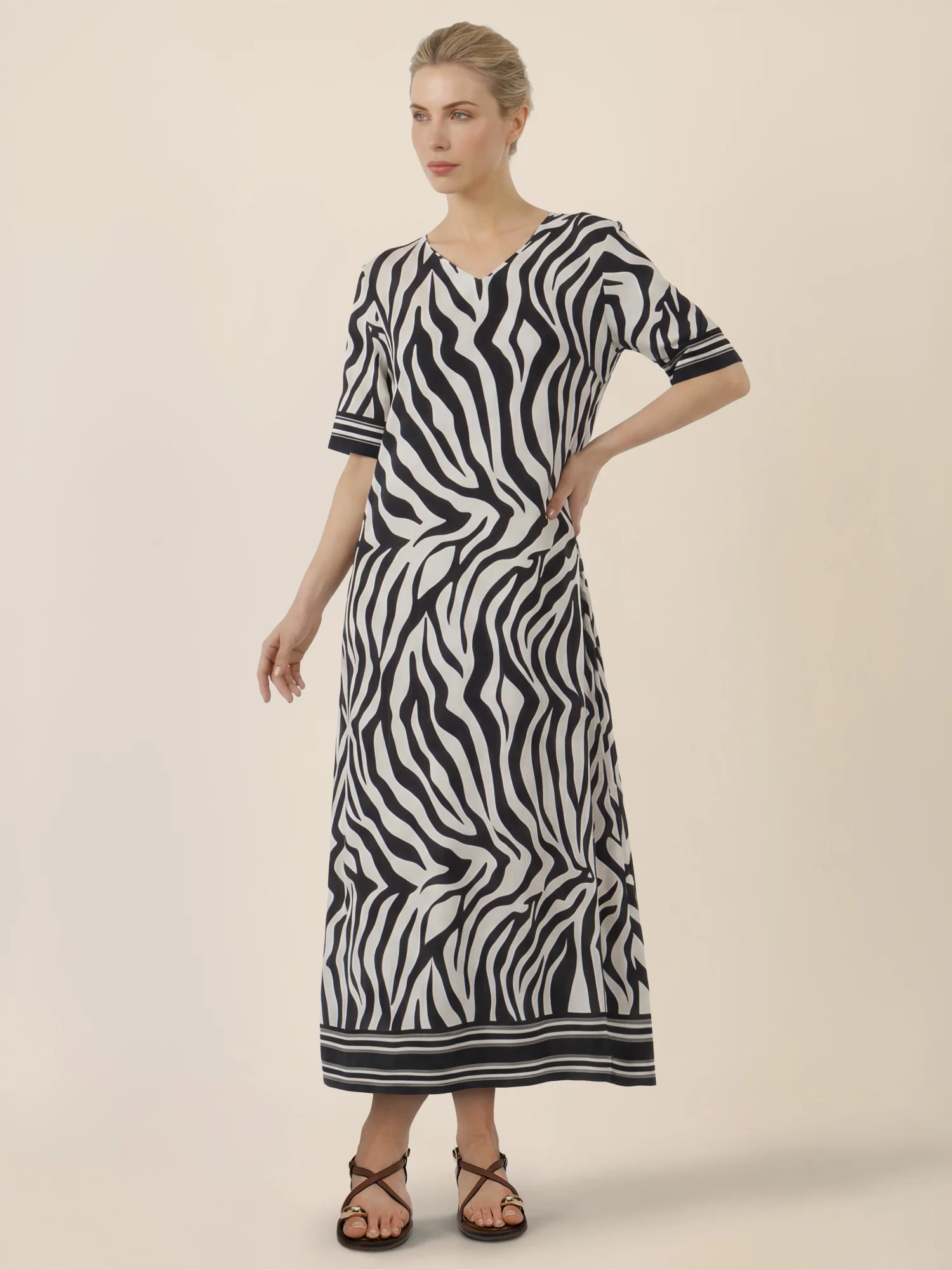 APART Kleid mit Zebra-Muster und V-Ausschnitt | schwarz-creme - Image 5