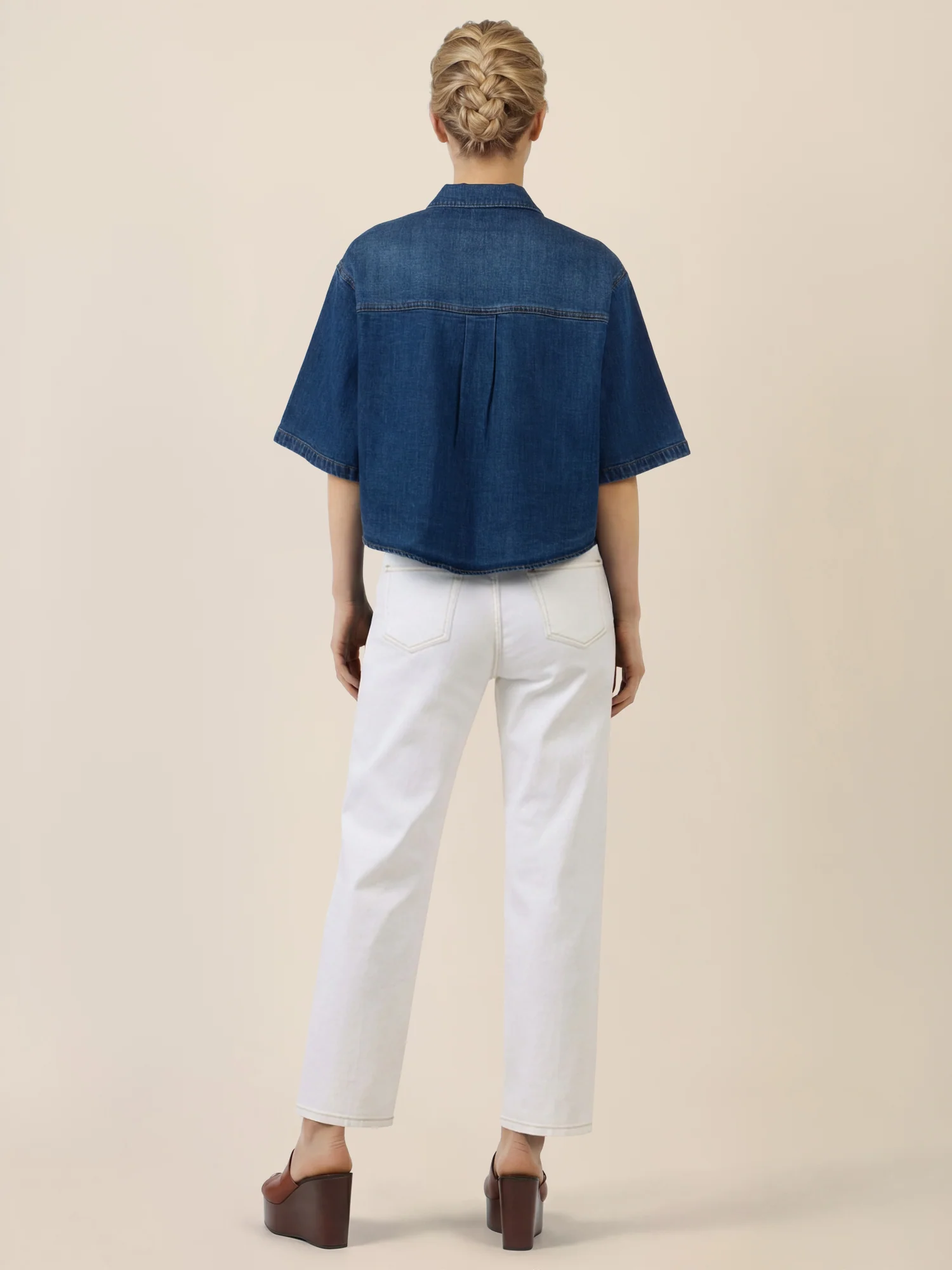 APART Kurzarm-Jeansjacke mit Druckknöpfen | hellblau - Image 3