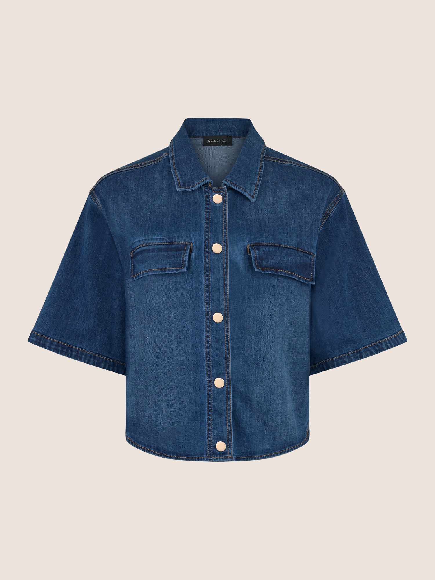 APART Kurzarm-Jeansjacke mit Druckknöpfen | hellblau - Image 4