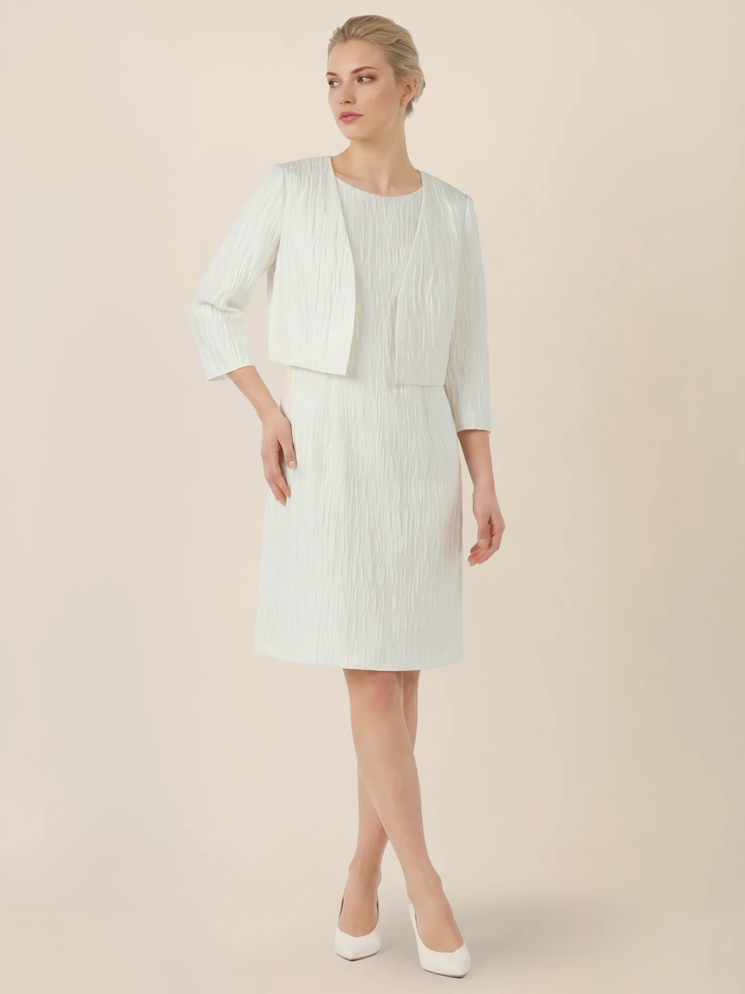 APART Kurze Jacquard-Bolero in eleganter Strukturoptik | creme - Image 6