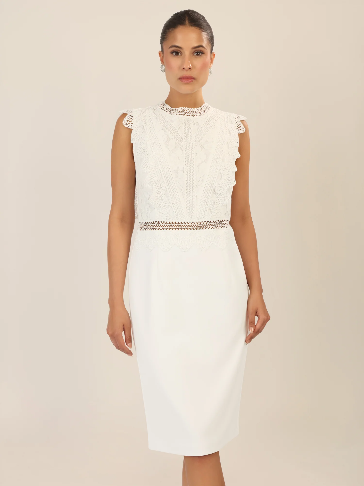 APART Kurzes Hochzeitskleid mit Häkelspitze | creme - Image 4
